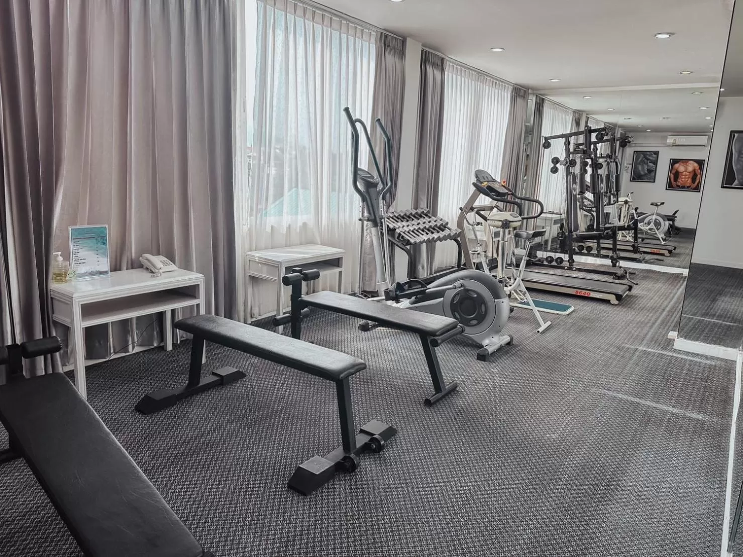 Fitness centre/facilities in Hotel De Khuvieng