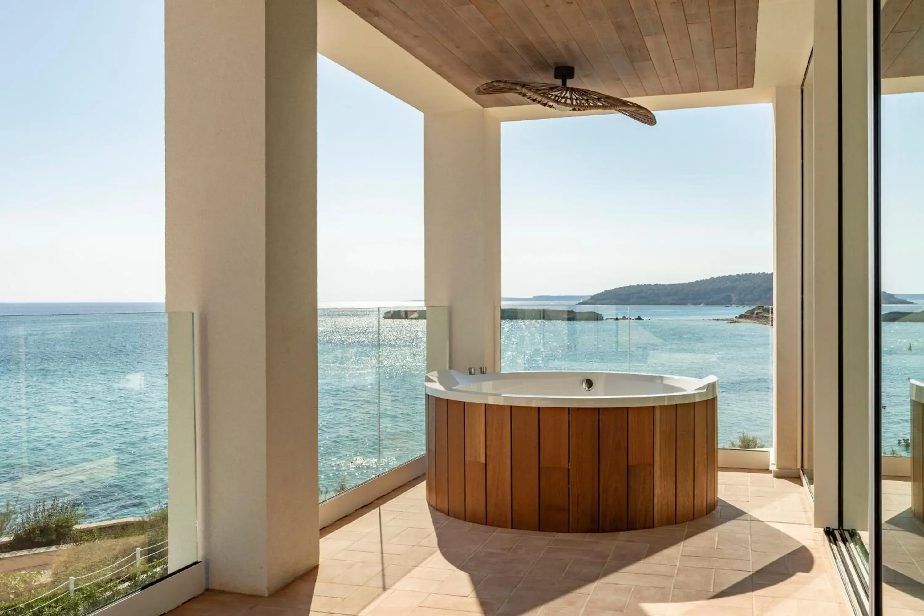 Master Suite Sea View with Terrace Bathtub in Villa Le Blanc, a Gran Melia Hotel - The Leading Hotels of The World Master Suite Sea View with Terrace Bathtub in Villa Le Blanc, a Gran Melia Hotel - The Leading Hotels of The World