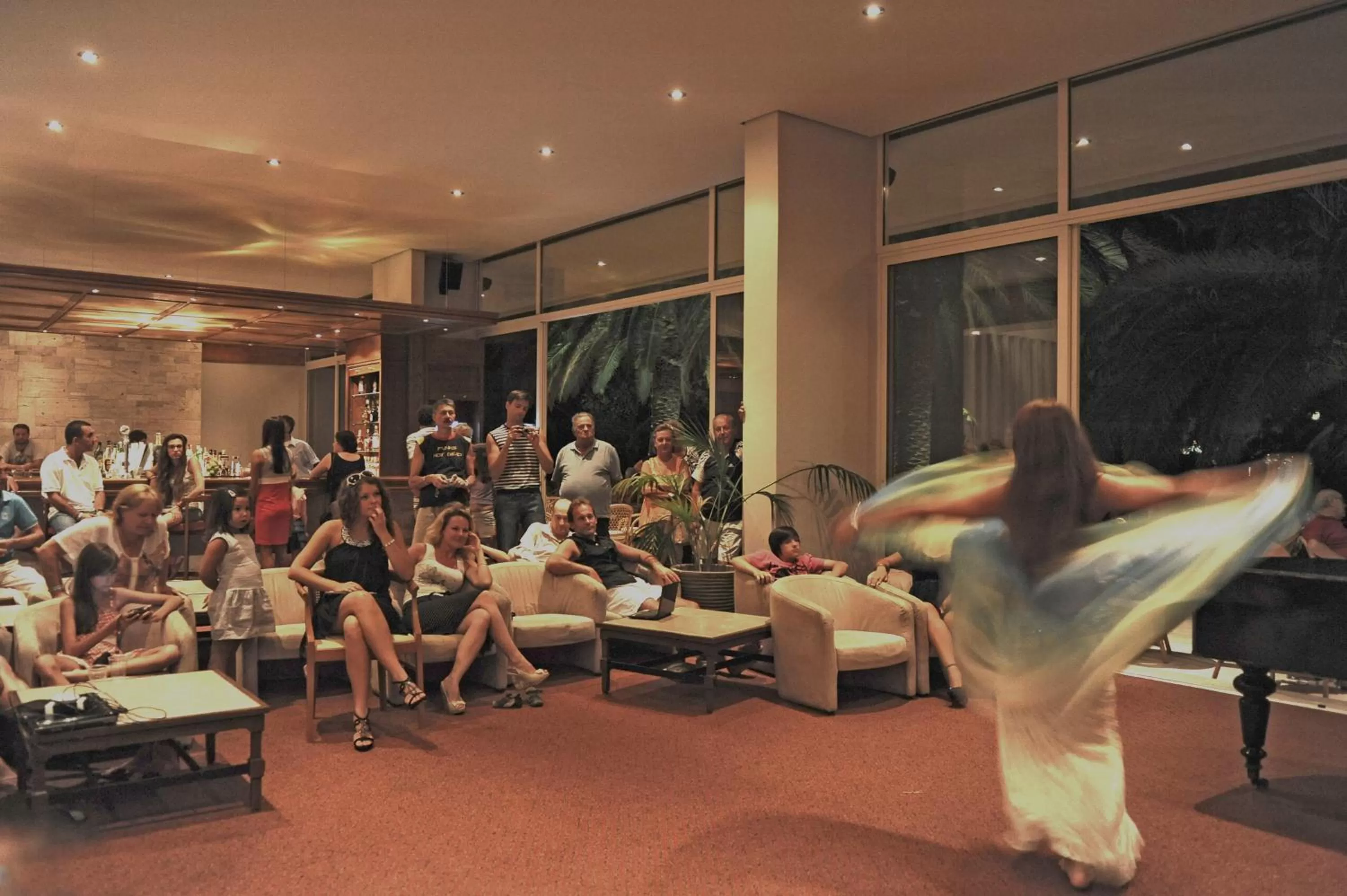 Evening entertainment in King Saron Hotel Resort