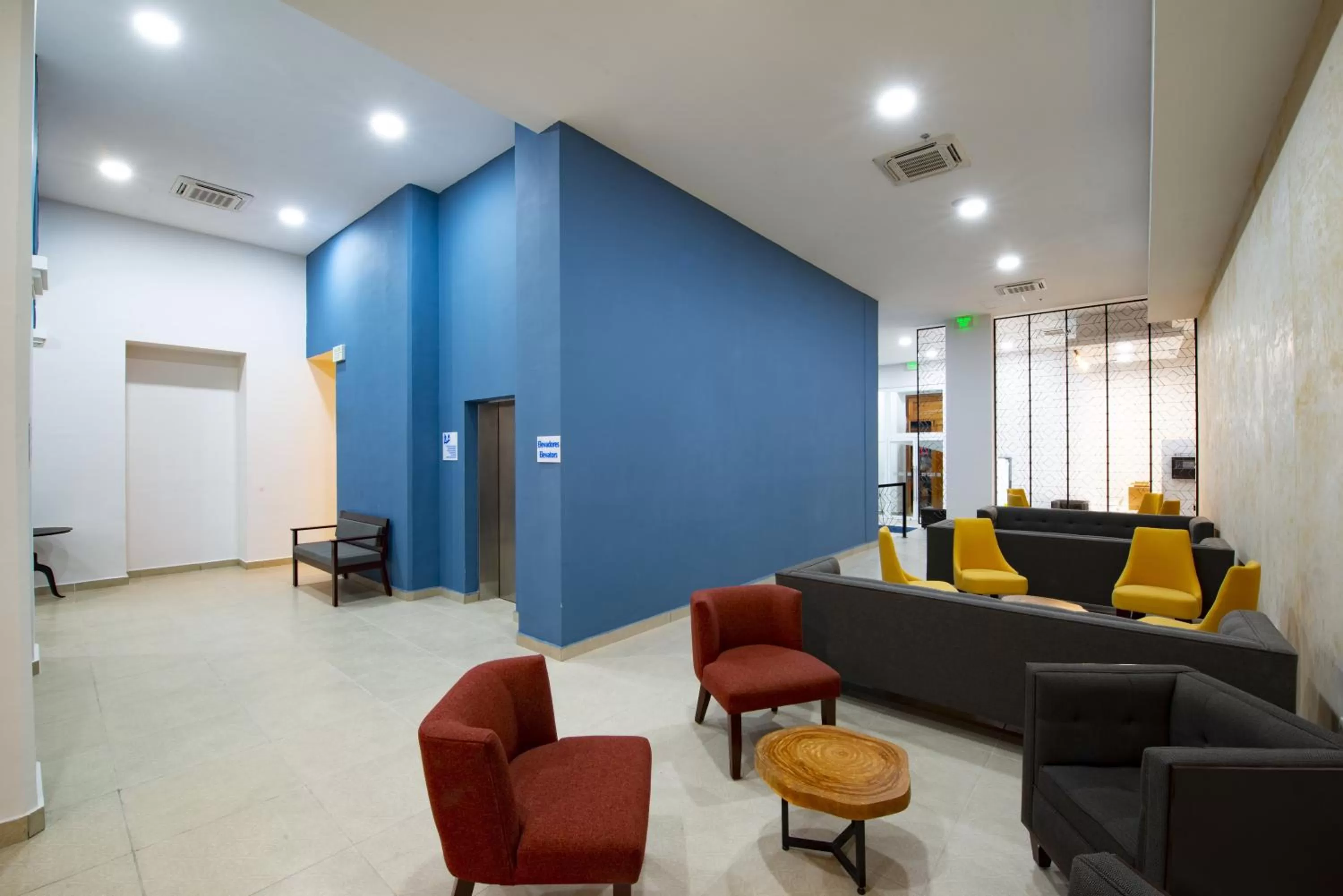 Property building in Holiday Inn Express Merida Centro by IHG