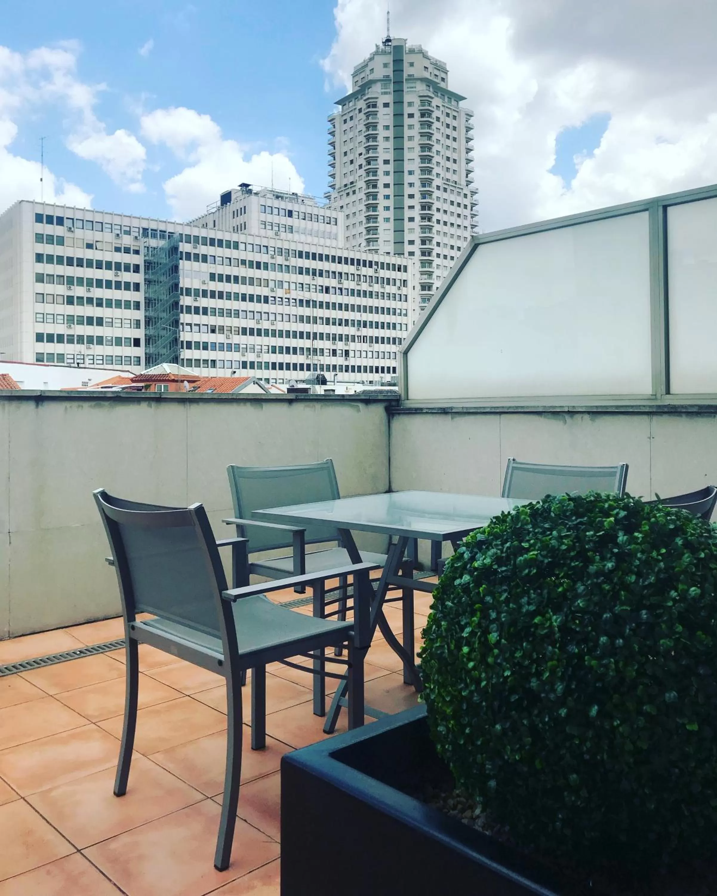 Balcony/Terrace in Suites Viena Plaza de España