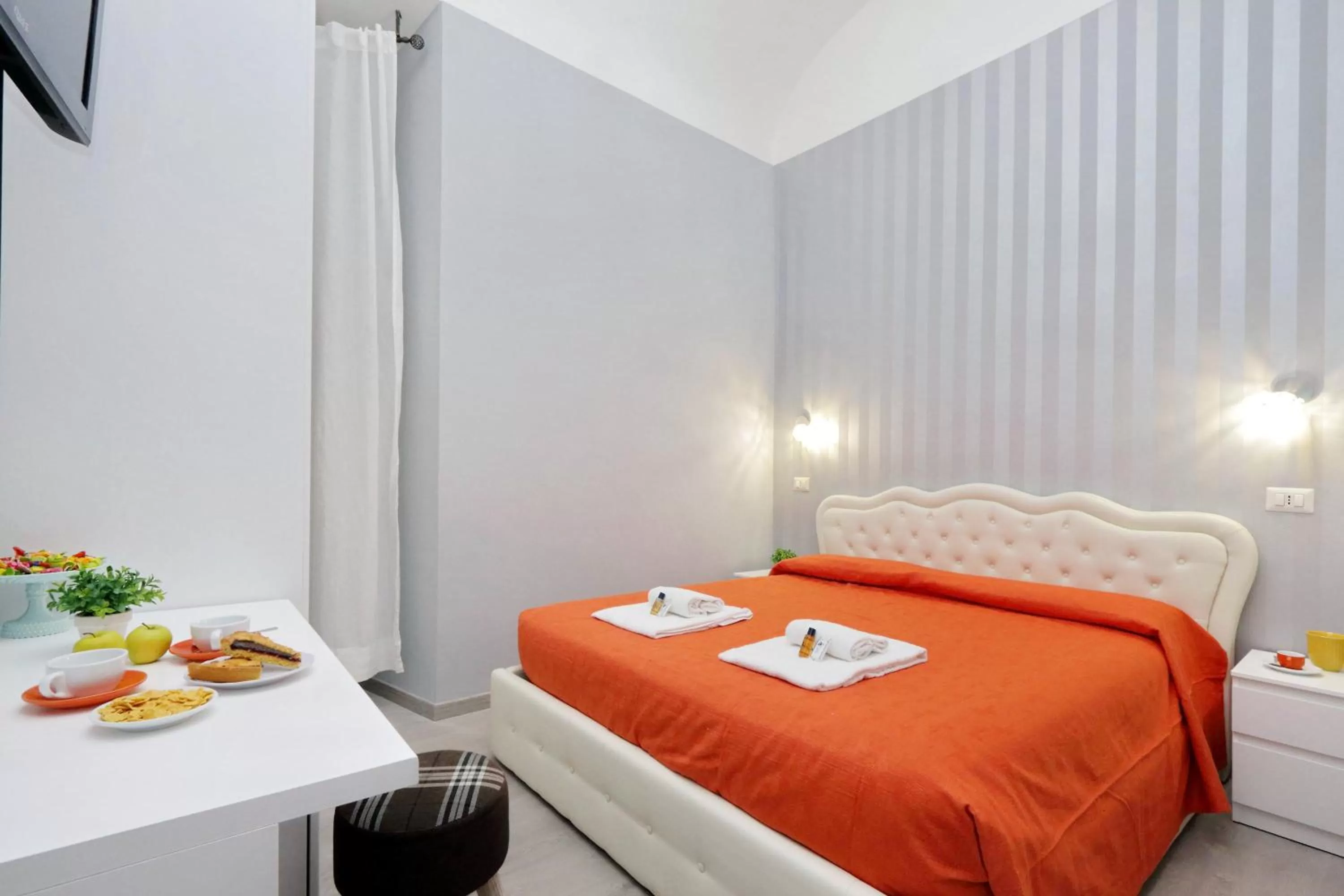 Bed in Domus Domas & Boutique - Golden Keys Collection