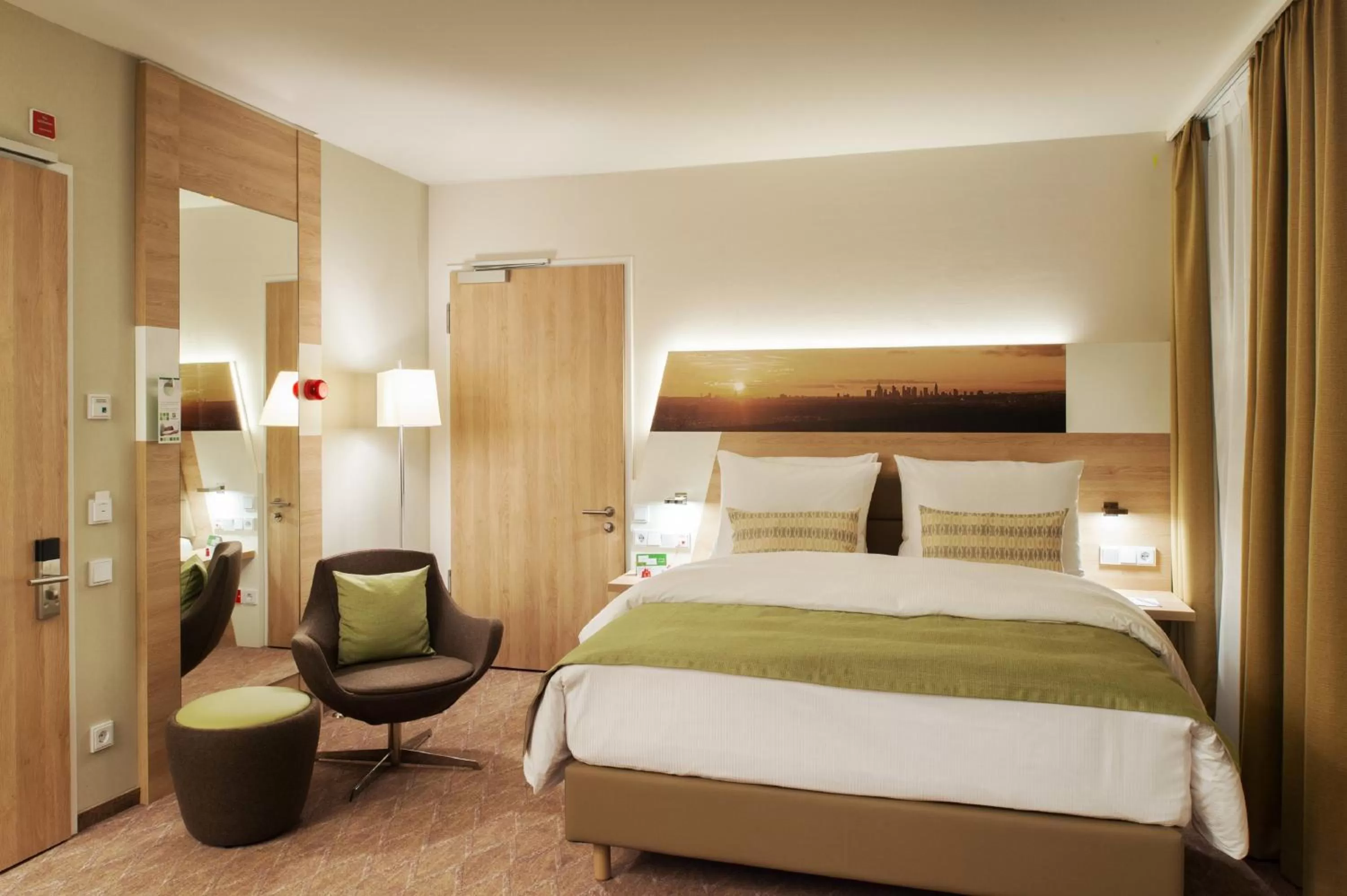 Photo of the whole room, Bed in Holiday Inn Frankfurt Airport by IHG