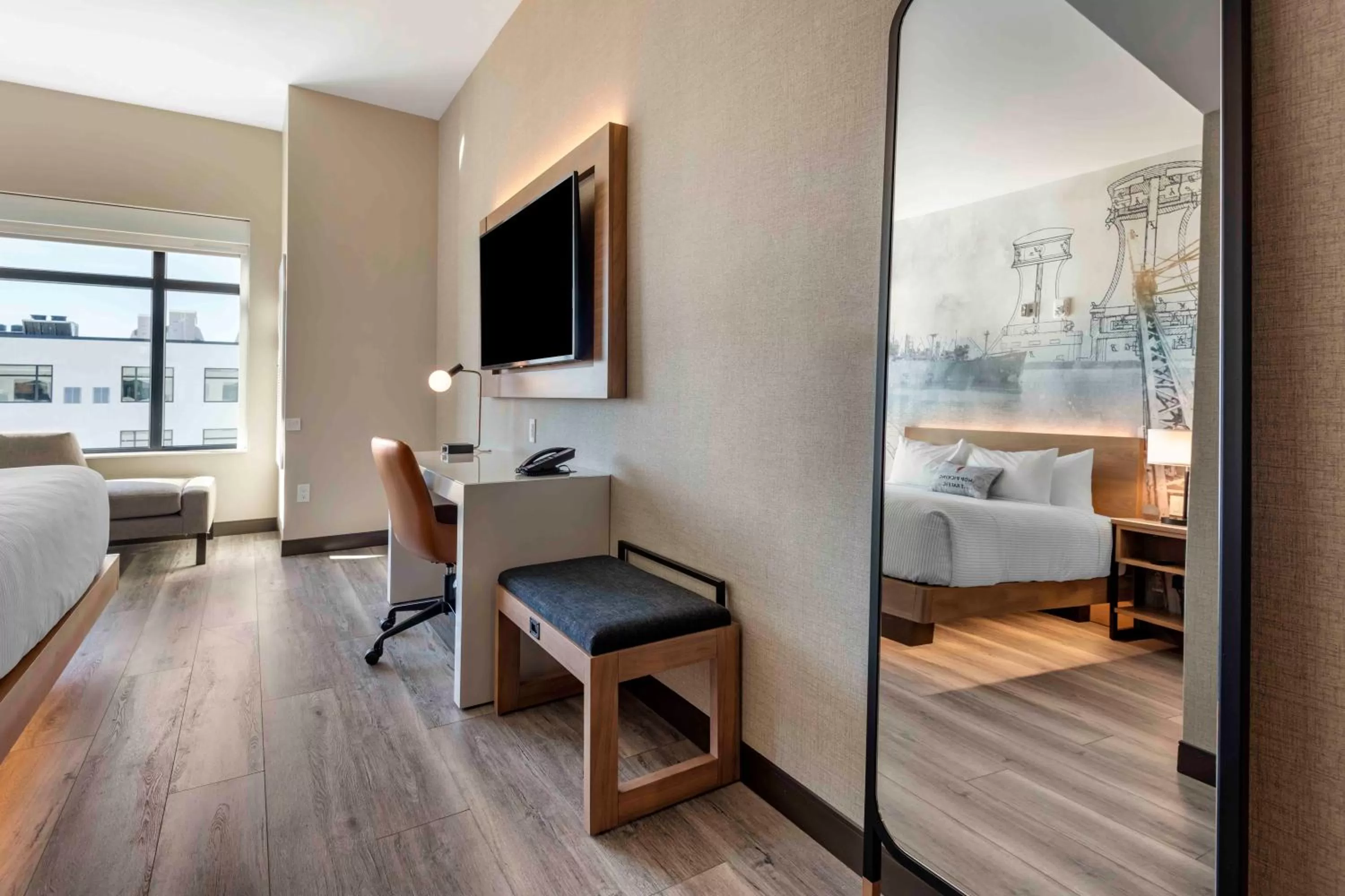 TV and multimedia, Bed in Cambria Hotel Portland Downtown Old Port