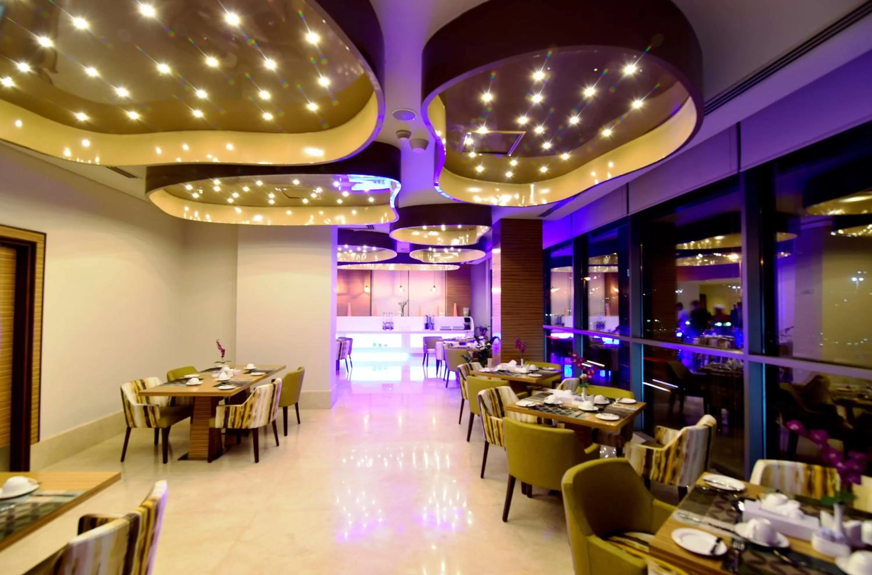 Restaurant/places to eat in Best Western Plus Pearl Creek