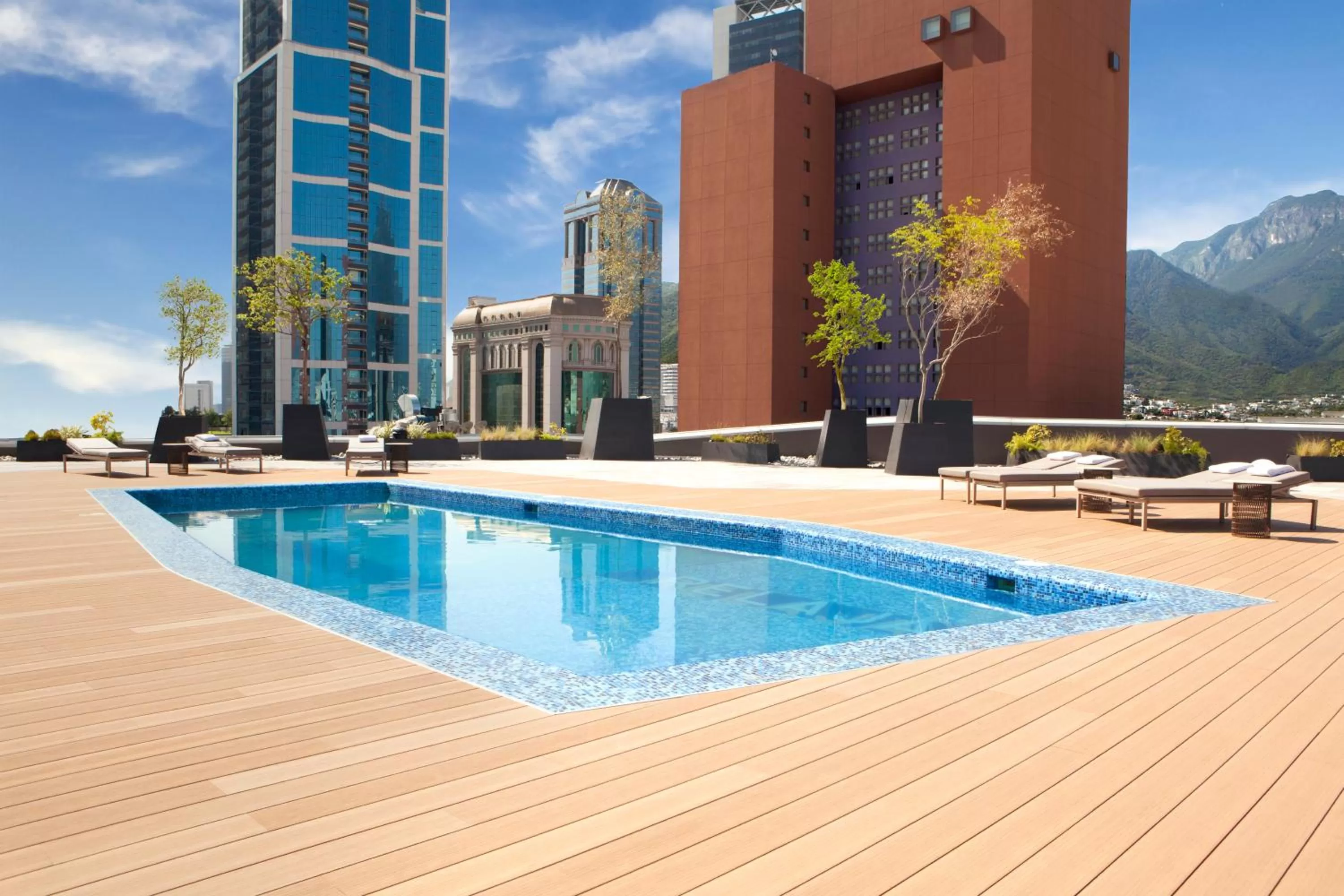 Swimming pool in Camino Real Fashion Drive Monterrey