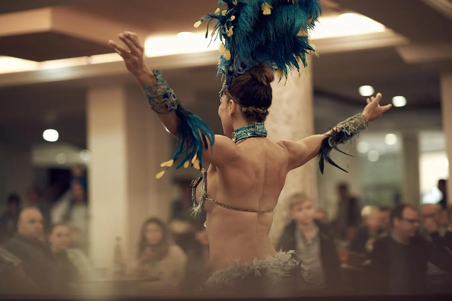 Evening entertainment in Pilot Beach Resort