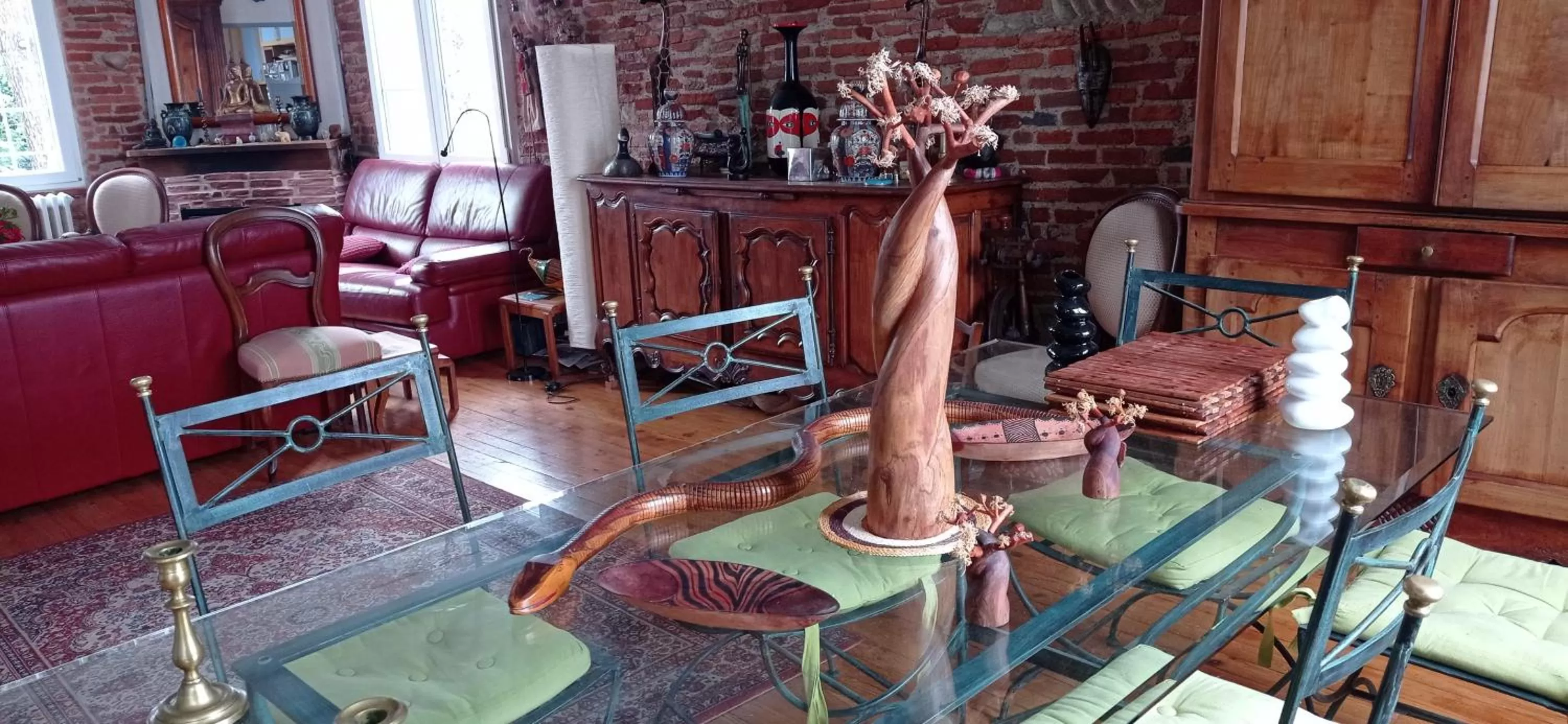 2 chambres et salle de bain un oasis de bien être Piscine et jardin Direct Gare Aéroport