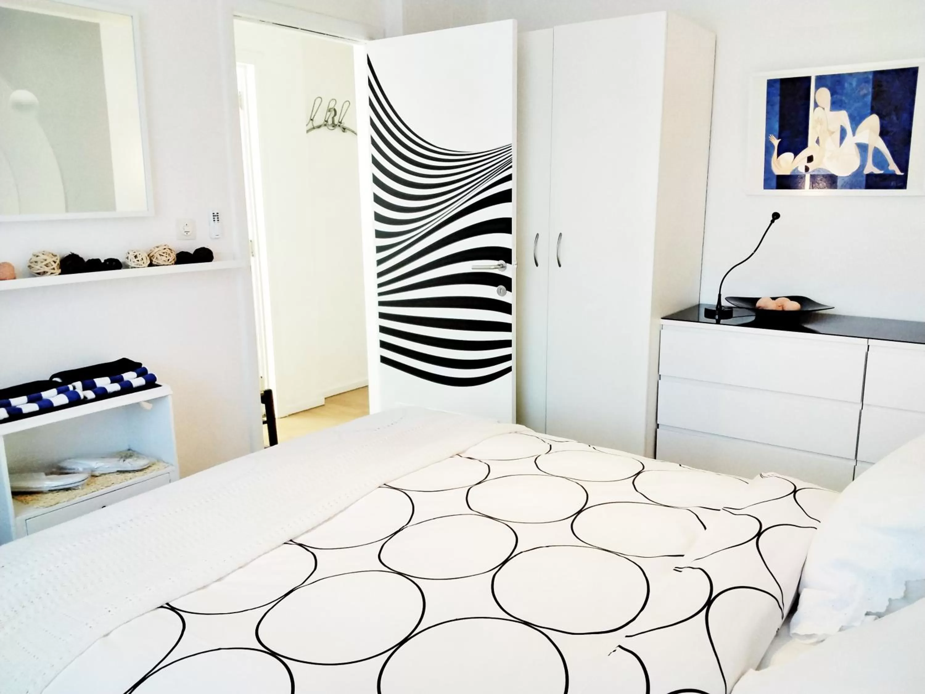 Photo of the whole room, Bed in Les Chambourlettes