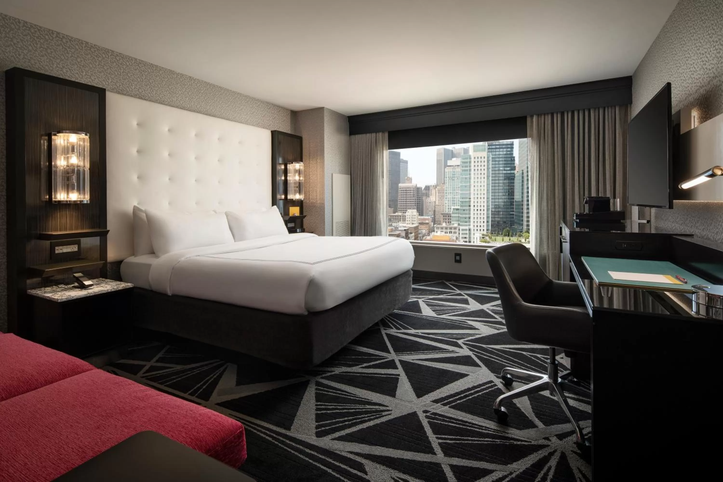 King Room with City View - Hearing Accessible in The Clancy, Autograph Collection