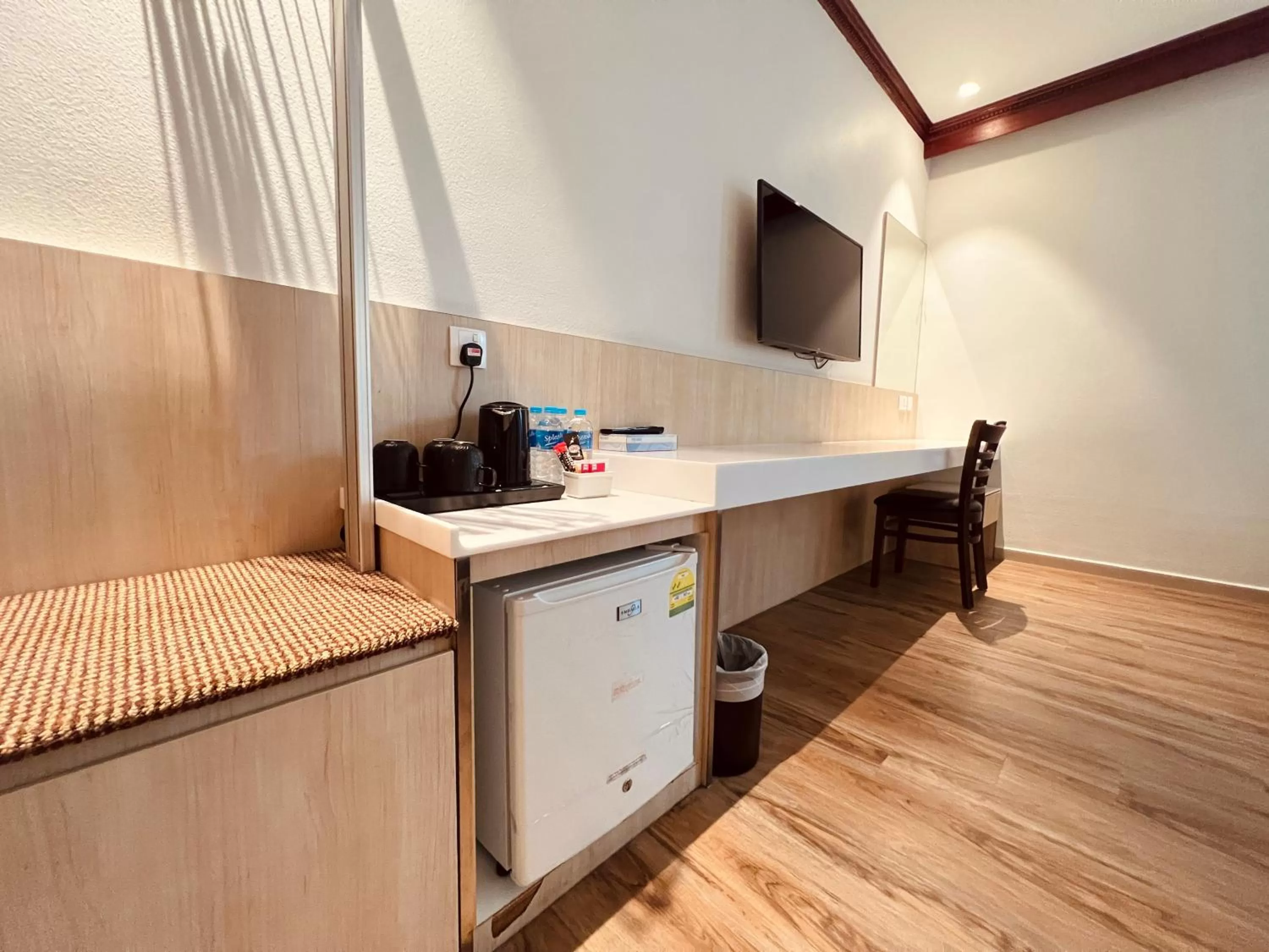 TV and multimedia in Park View Hotel