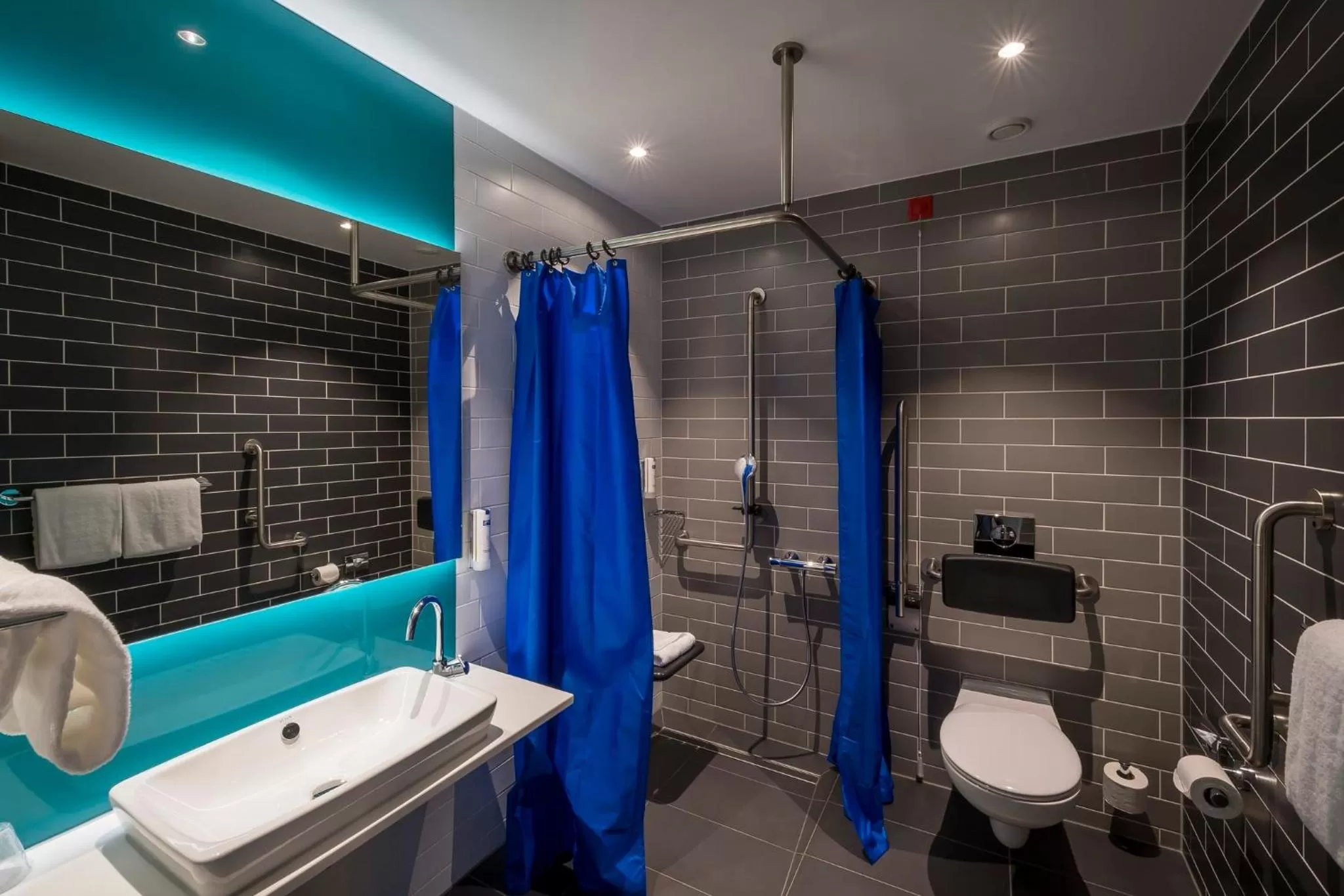 Bathroom in Holiday Inn Express - Luzern - Kriens by IHG