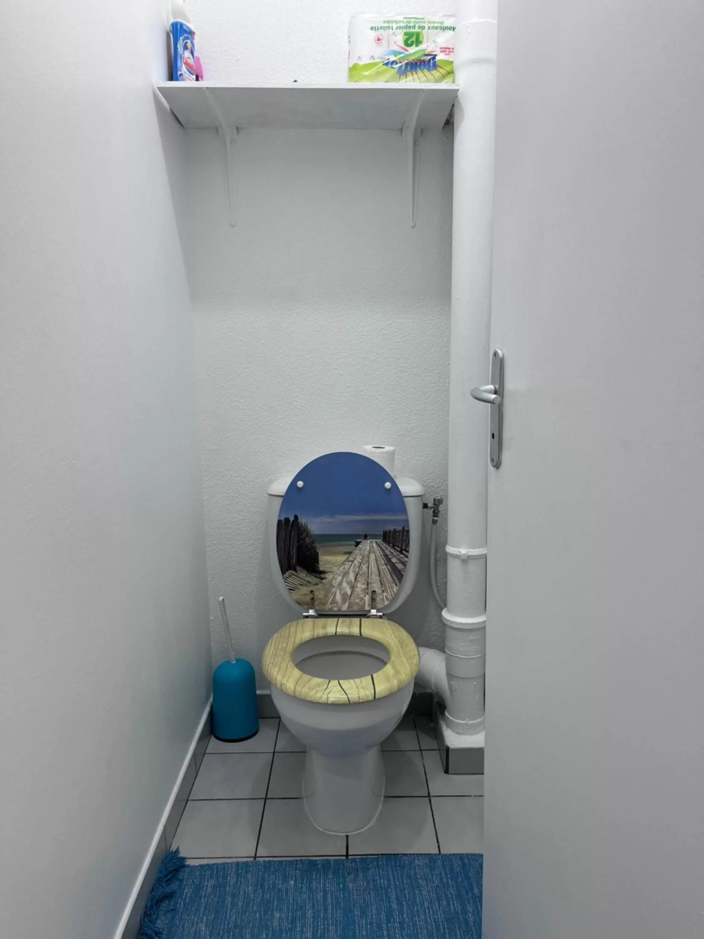 Bathroom in Chambre d'hôte à 5Mn de l’aéroport
