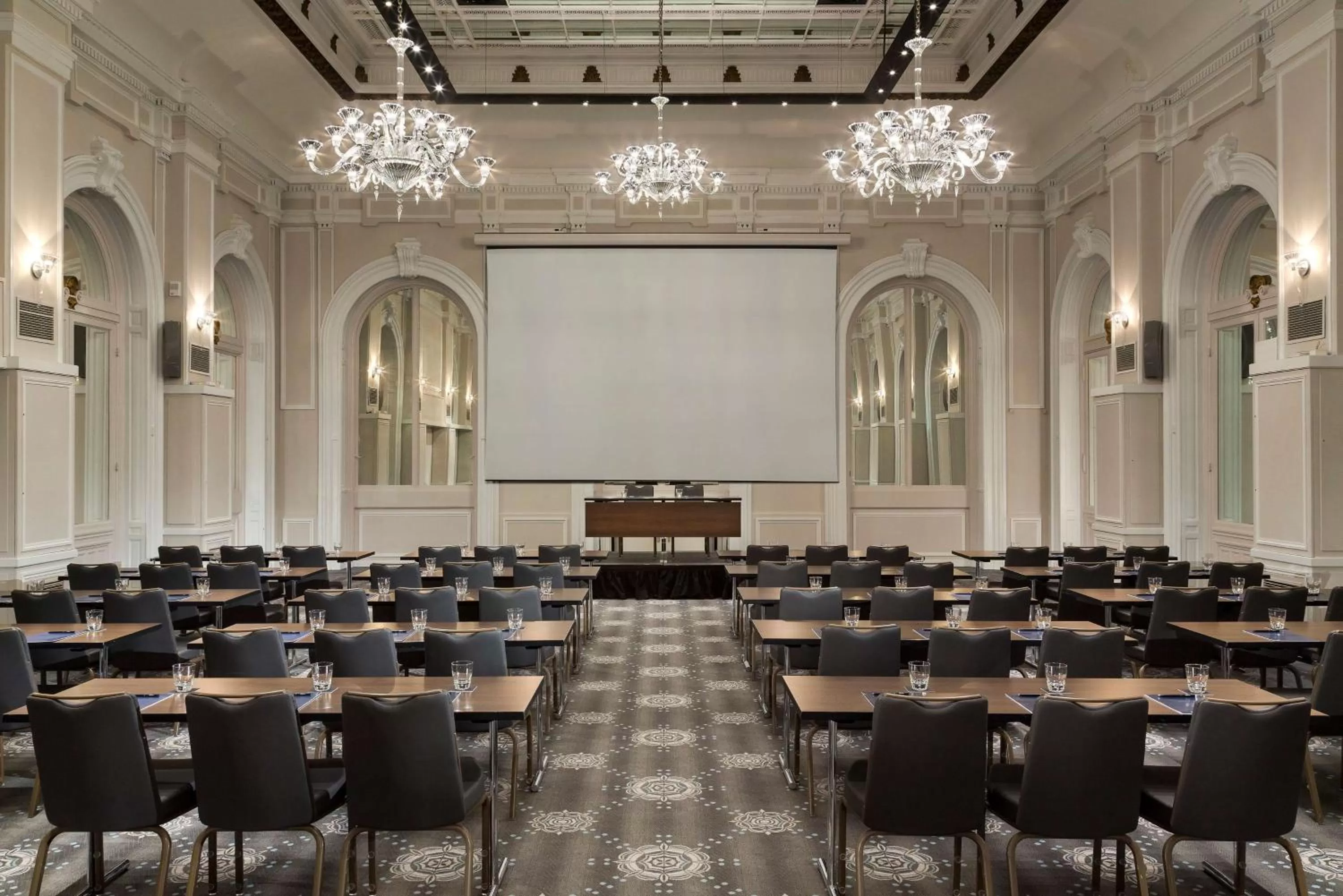 Meeting/conference room in Hilton Paris Opera