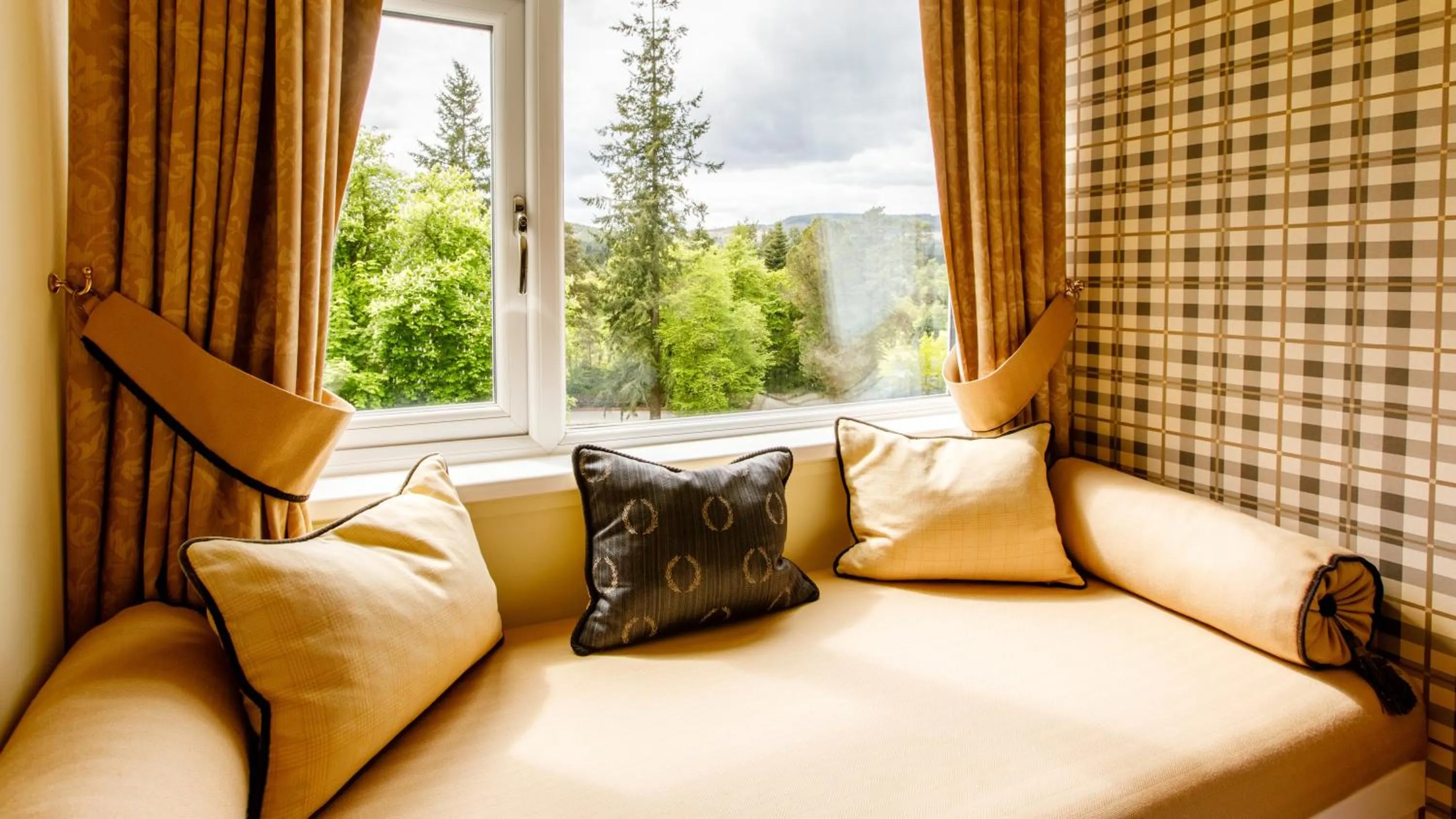 Natural landscape in Tor-Na-Coille Hotel