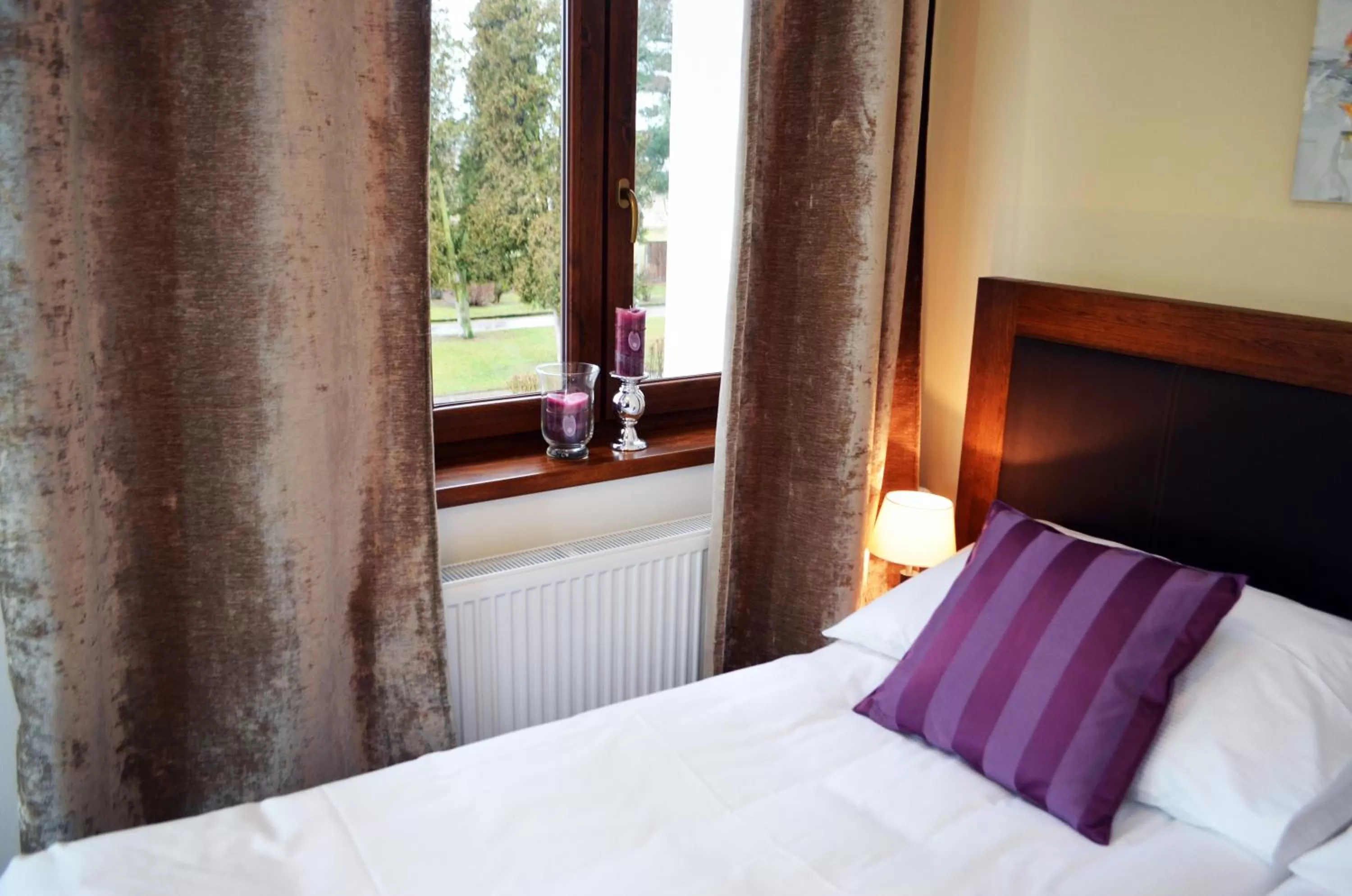 Bedroom, Bed in Hotel U Kvapilů