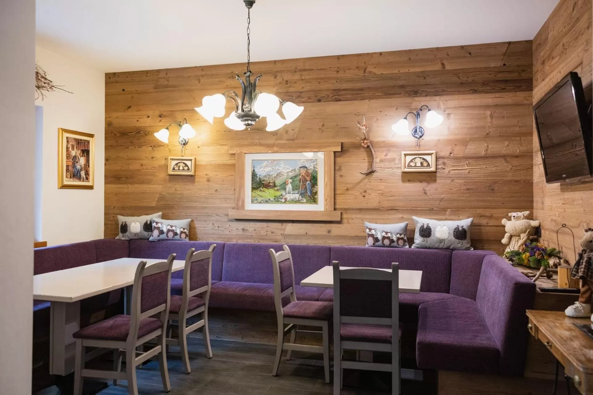 Lounge or bar in Olimpia Hotel