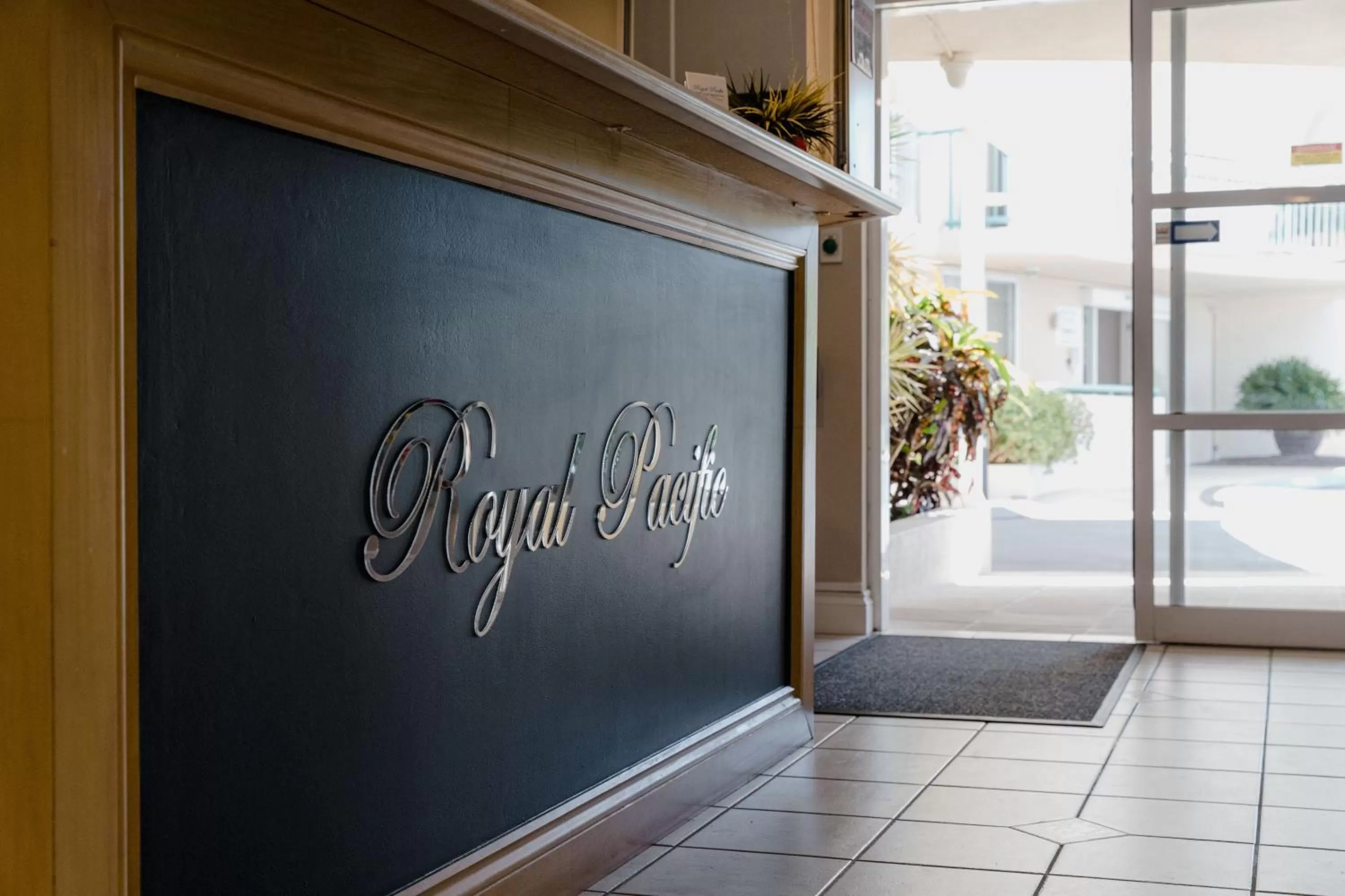 Property building in Royal Pacific Resort