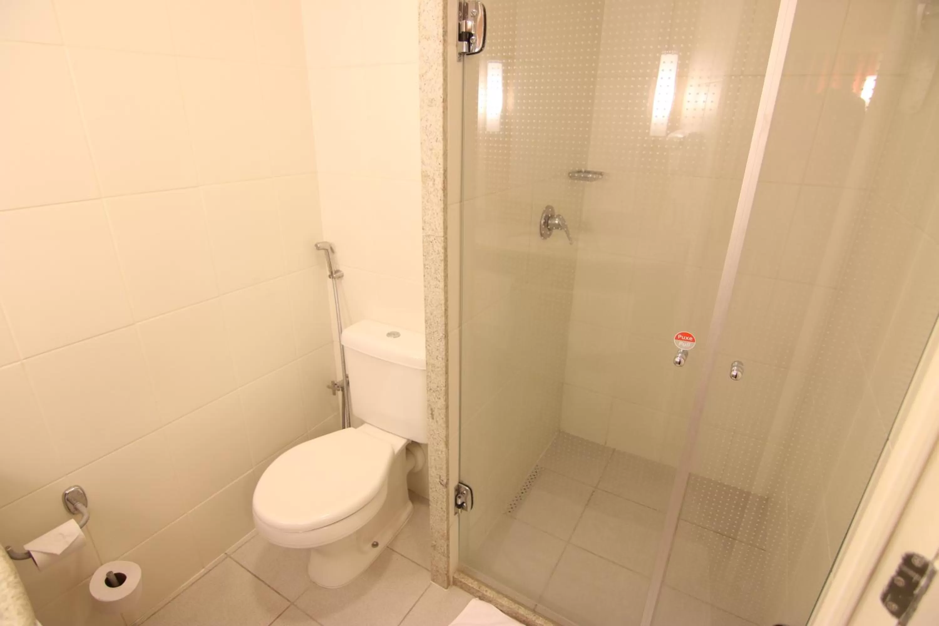 Bathroom in Samba Itaboraí