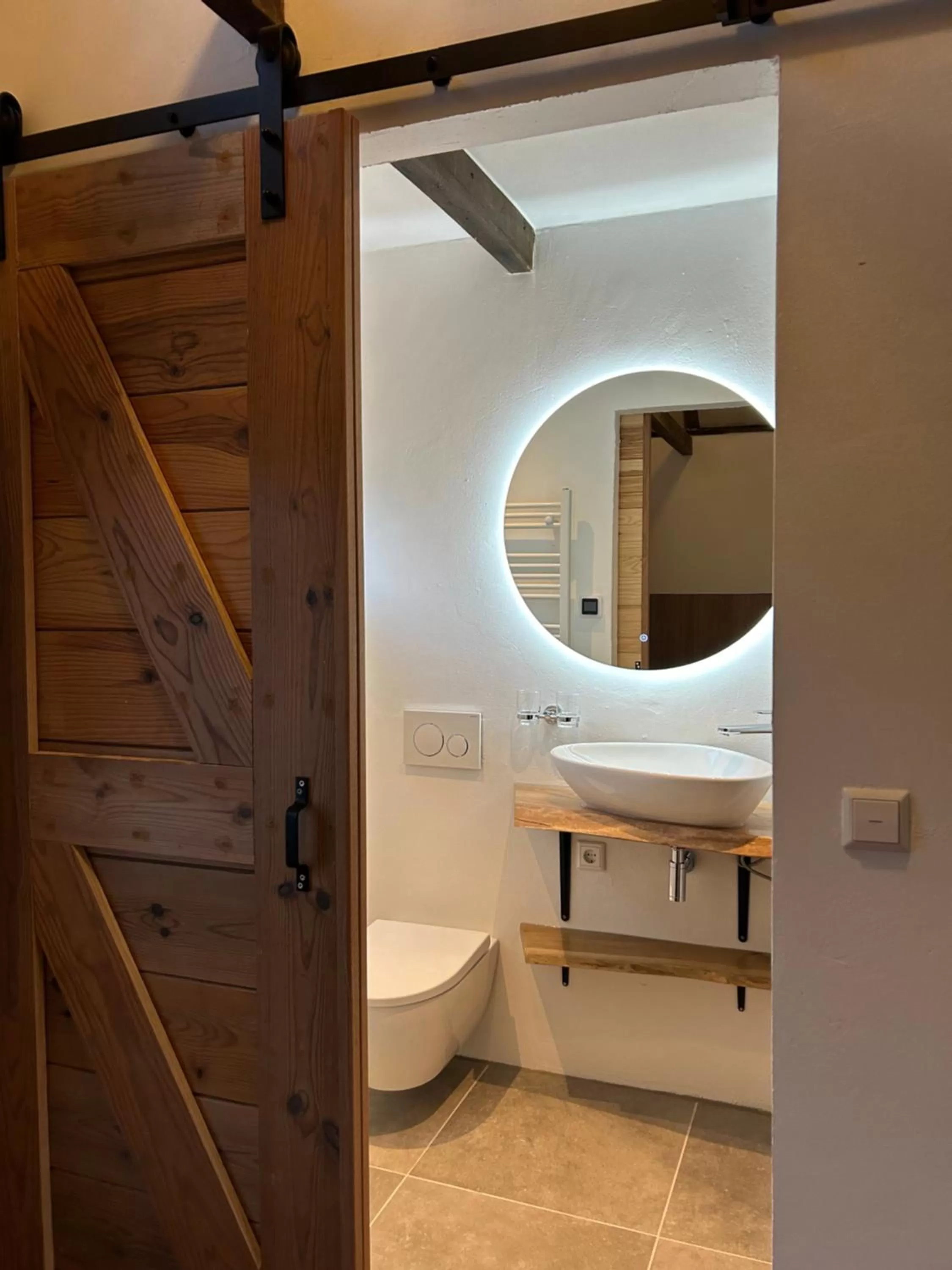 Toilet, Bathroom in Bed & Breakfast de Hoefstal