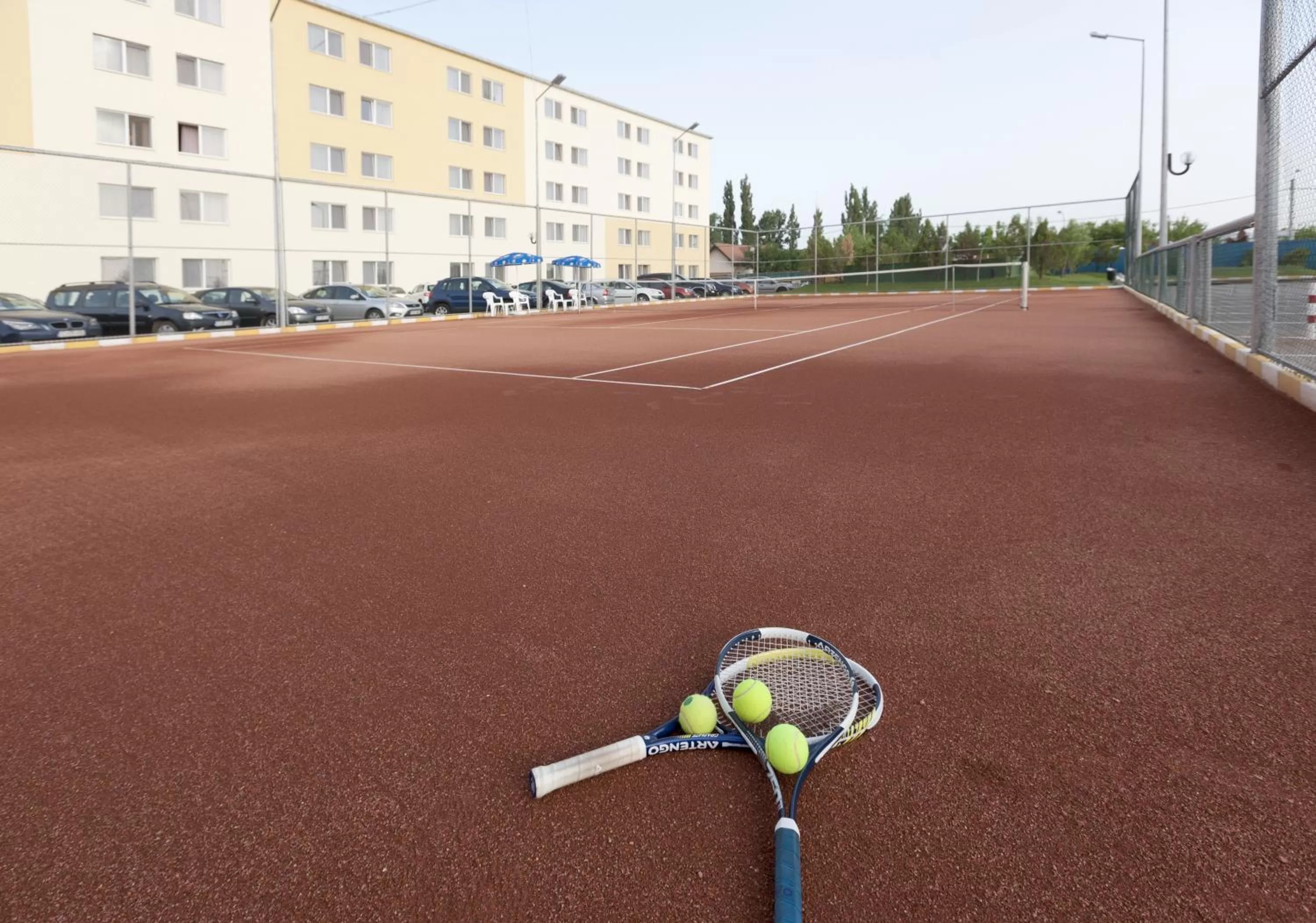 Tennis court in RIN Airport Hotel