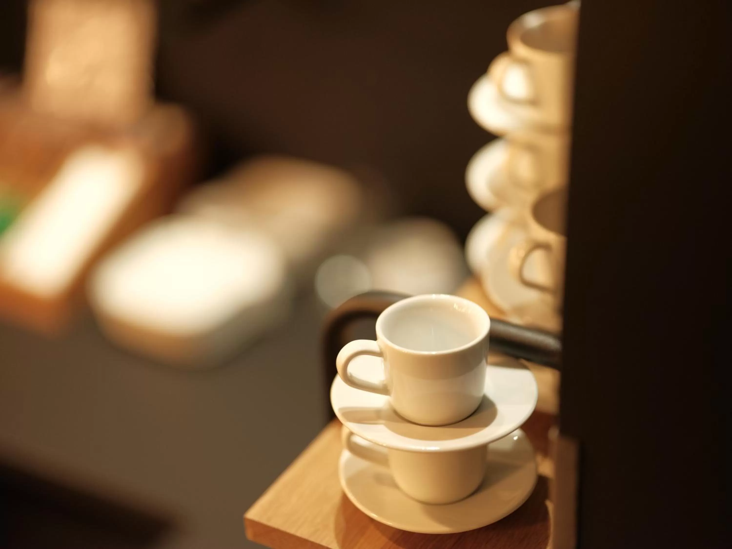 Coffee/tea facilities in THE ROOMS - Hotel & House