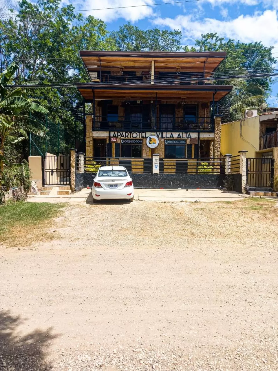 Property Building in Apartotel VILLA ALTA TAMARINDO