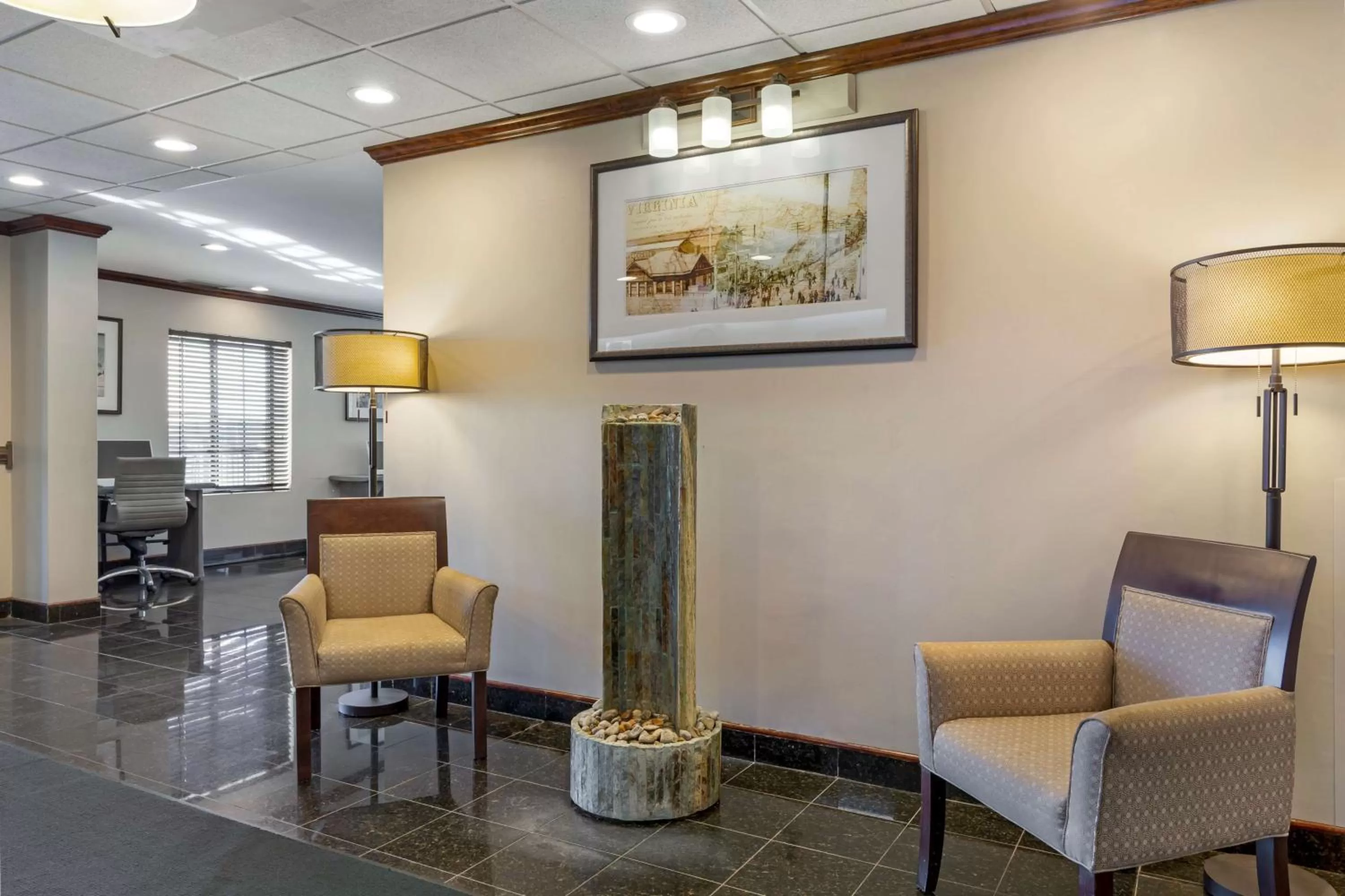 Lobby or reception in Best Western Plus South Hill Inn