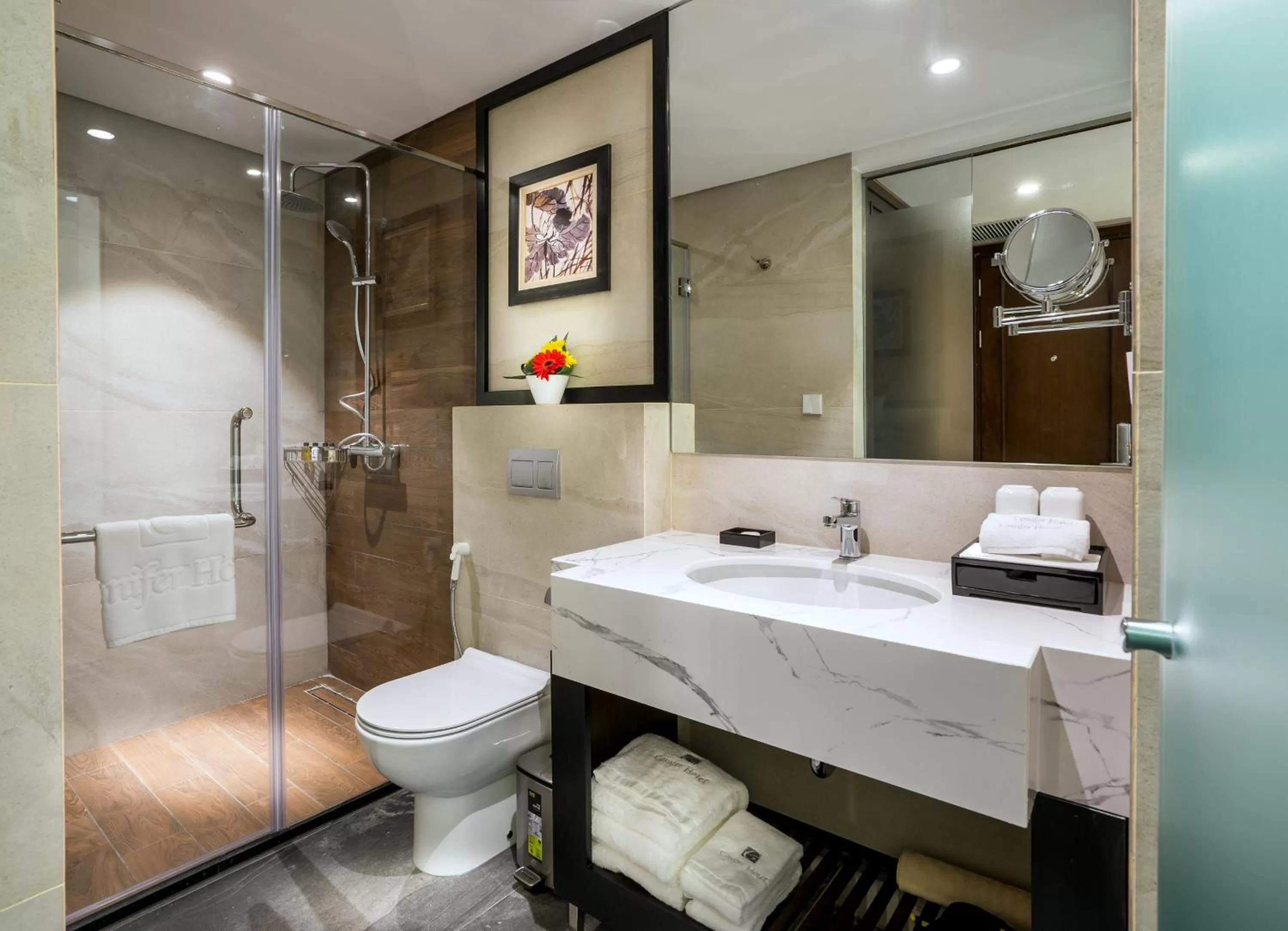 Bathroom in Conifer Grand Hotel