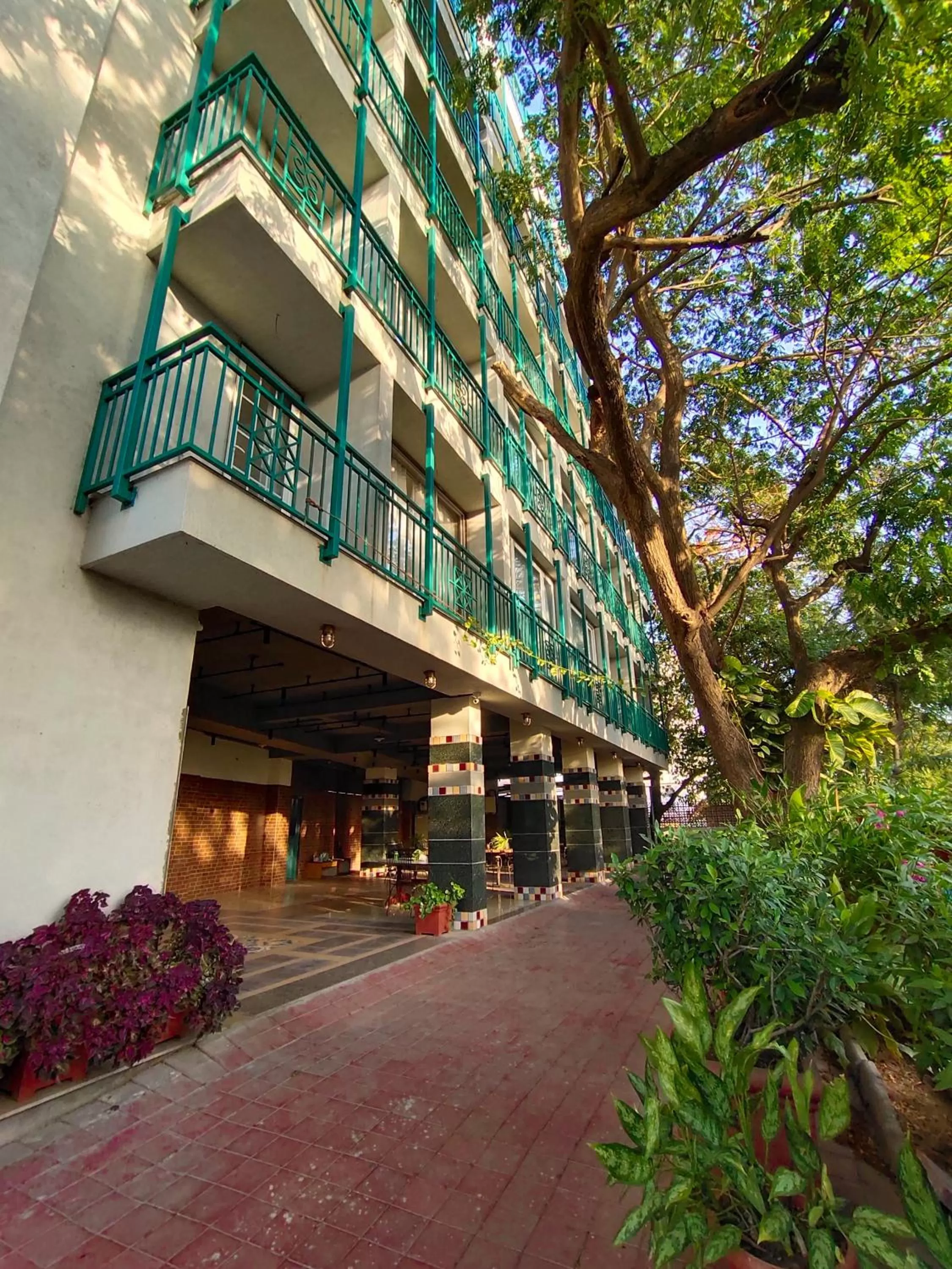 Facade/entrance in Bougainvilla Apartment
