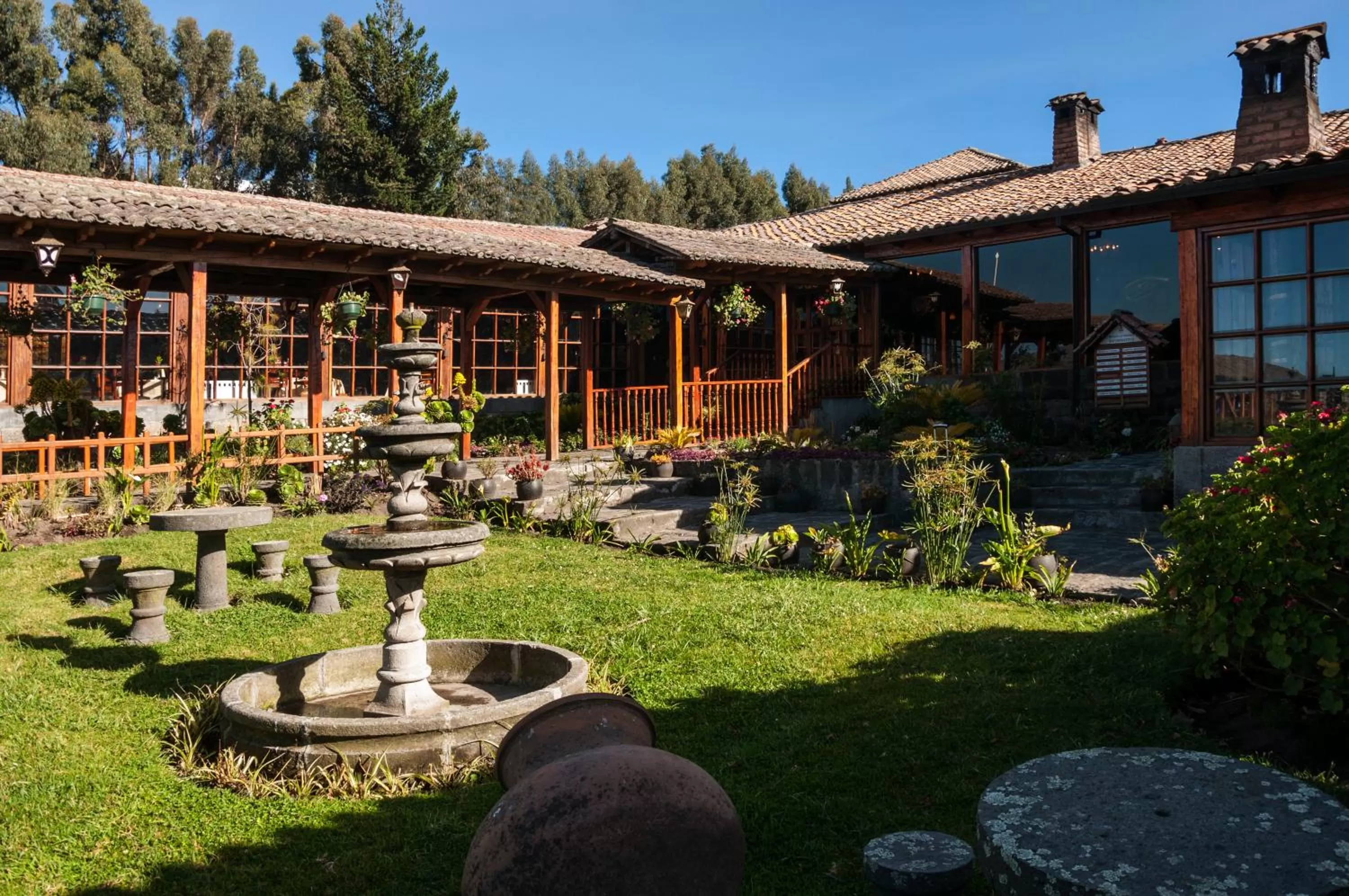 Garden view in Hostería La Andaluza