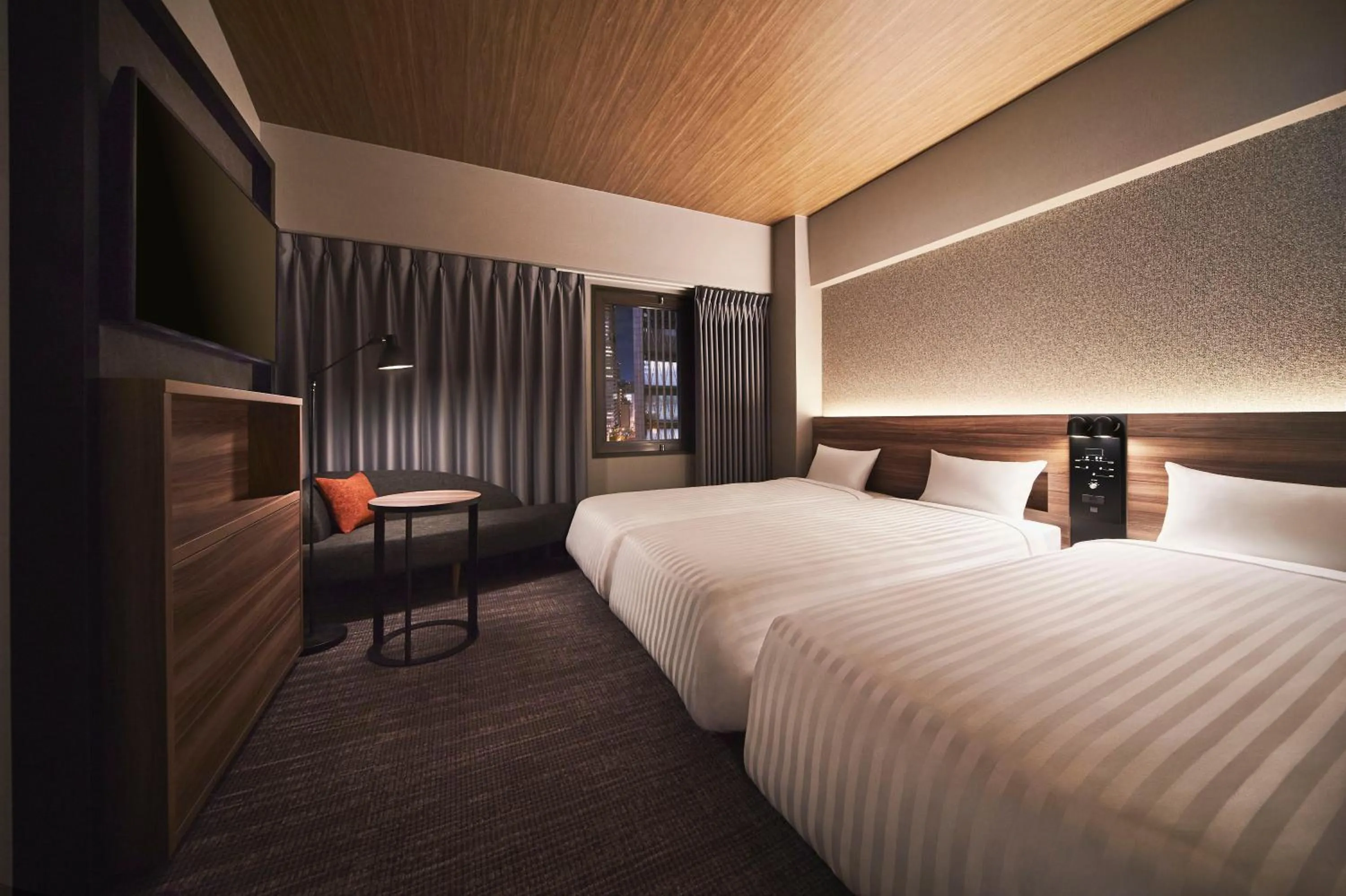 Bed in Rihga Nakanoshima Inn