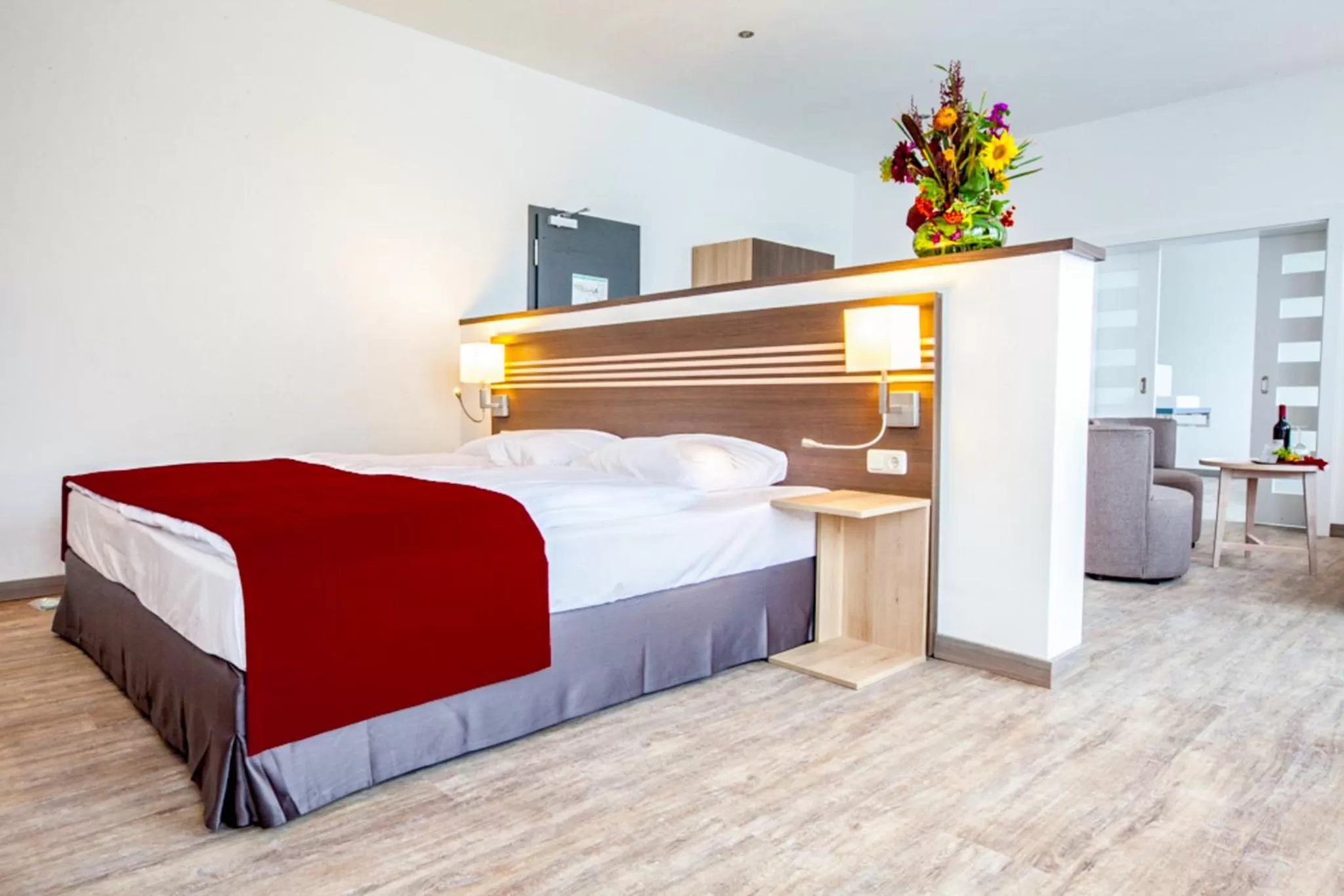 Bedroom, Bed in Ruhr Inn Hotel