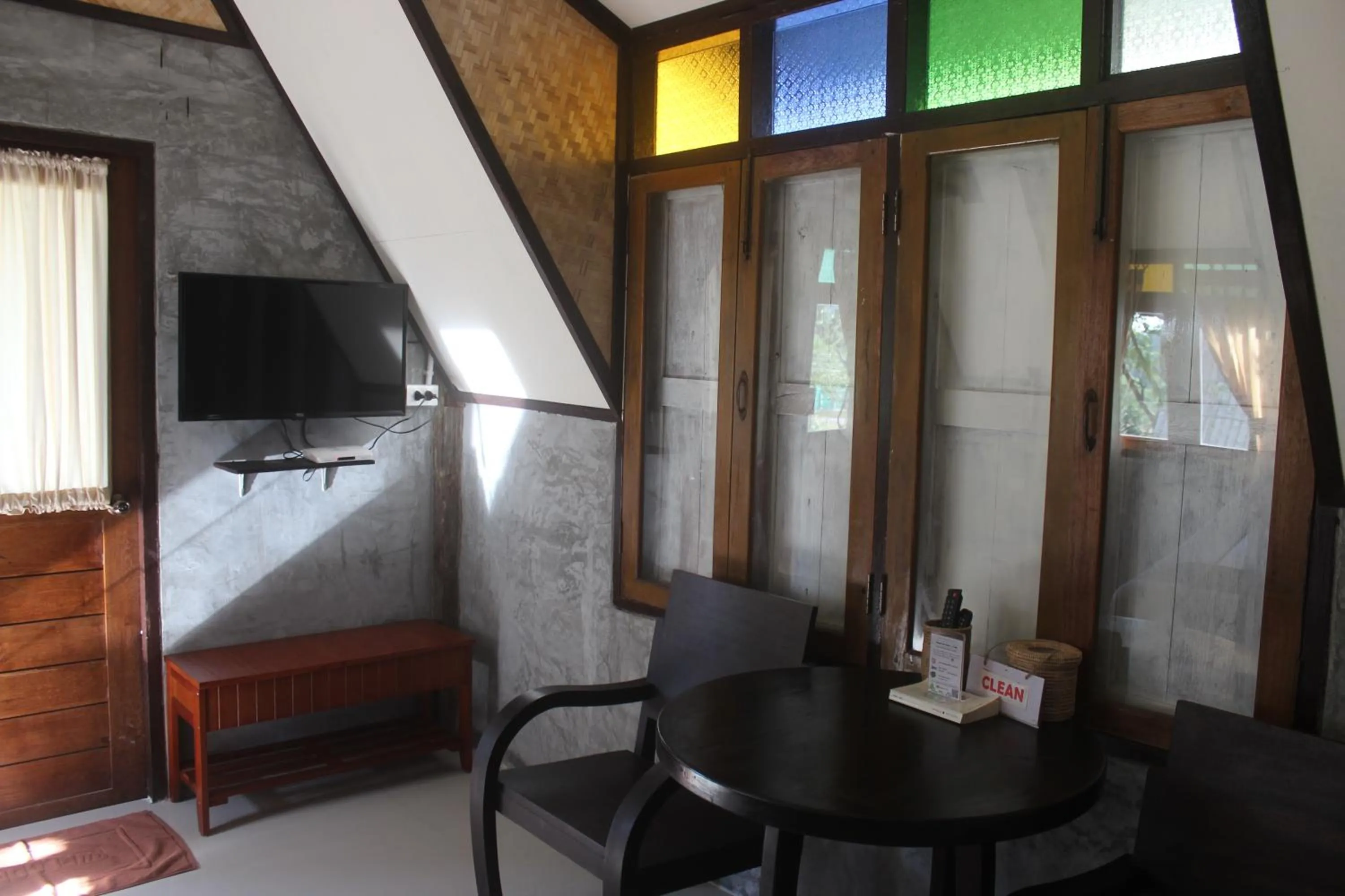 Seating area in Lanta Happy Hill