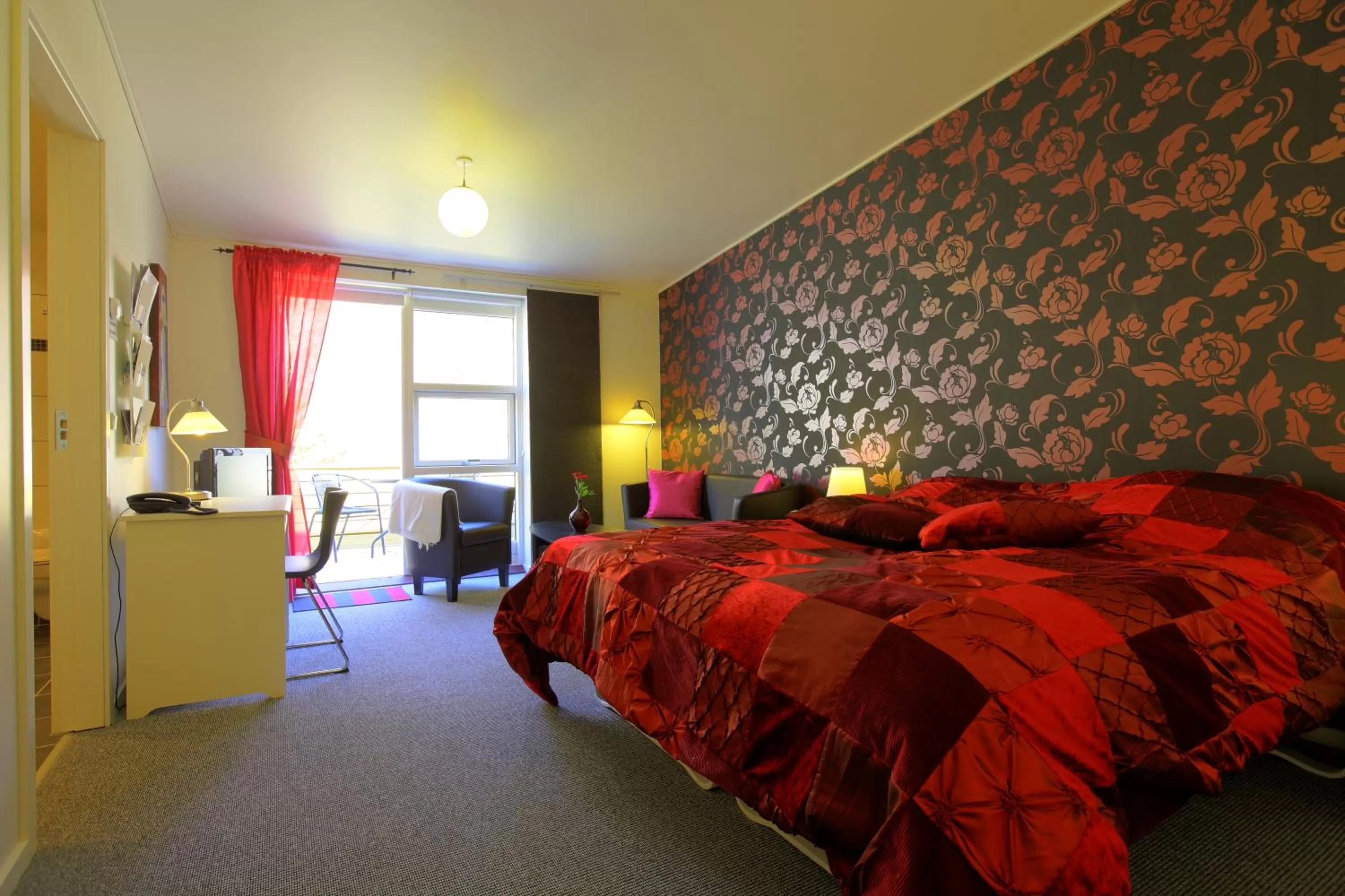 Bed in Bromølle Kro