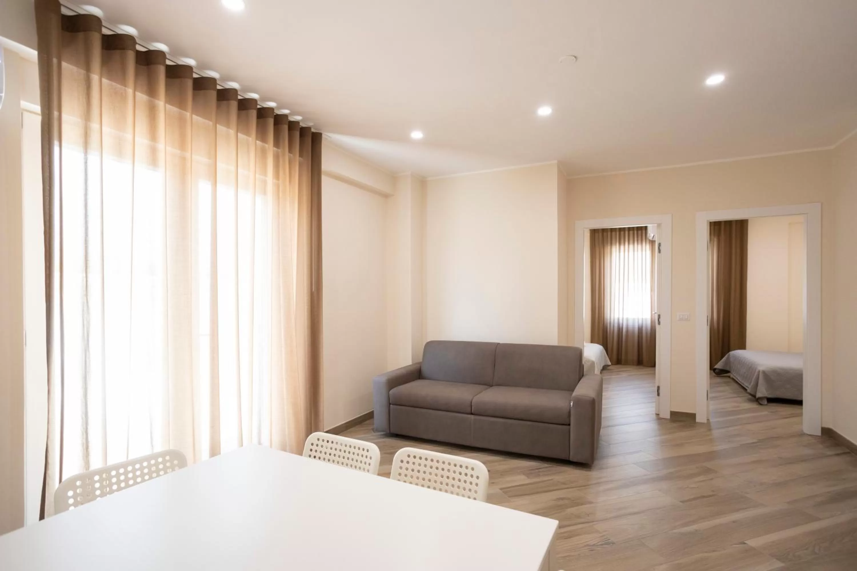 Photo of the whole room, Bed in Residence O'Sole Mio Pompei