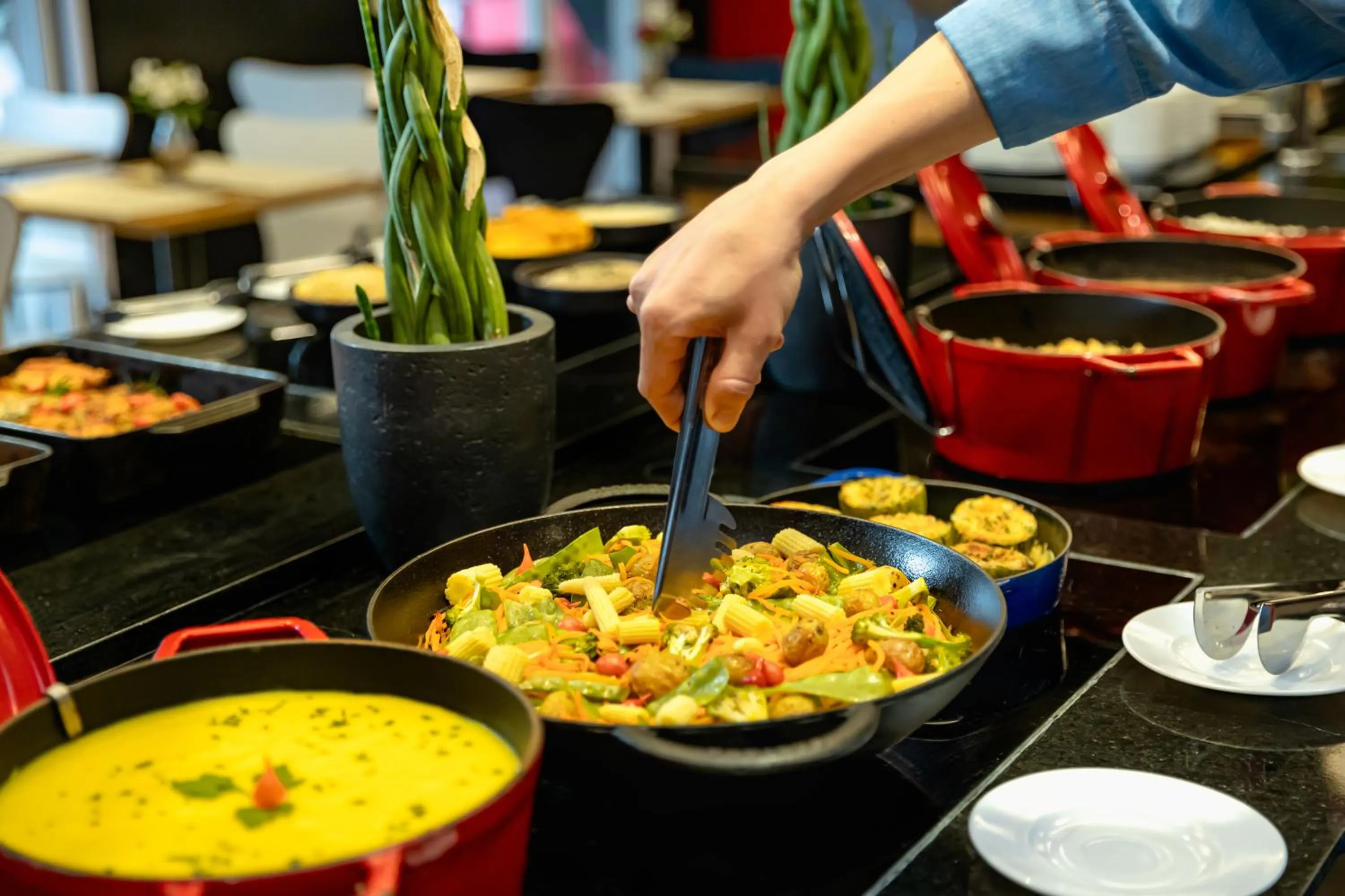 Food and drinks in ibis Porto Alegre Aeroporto