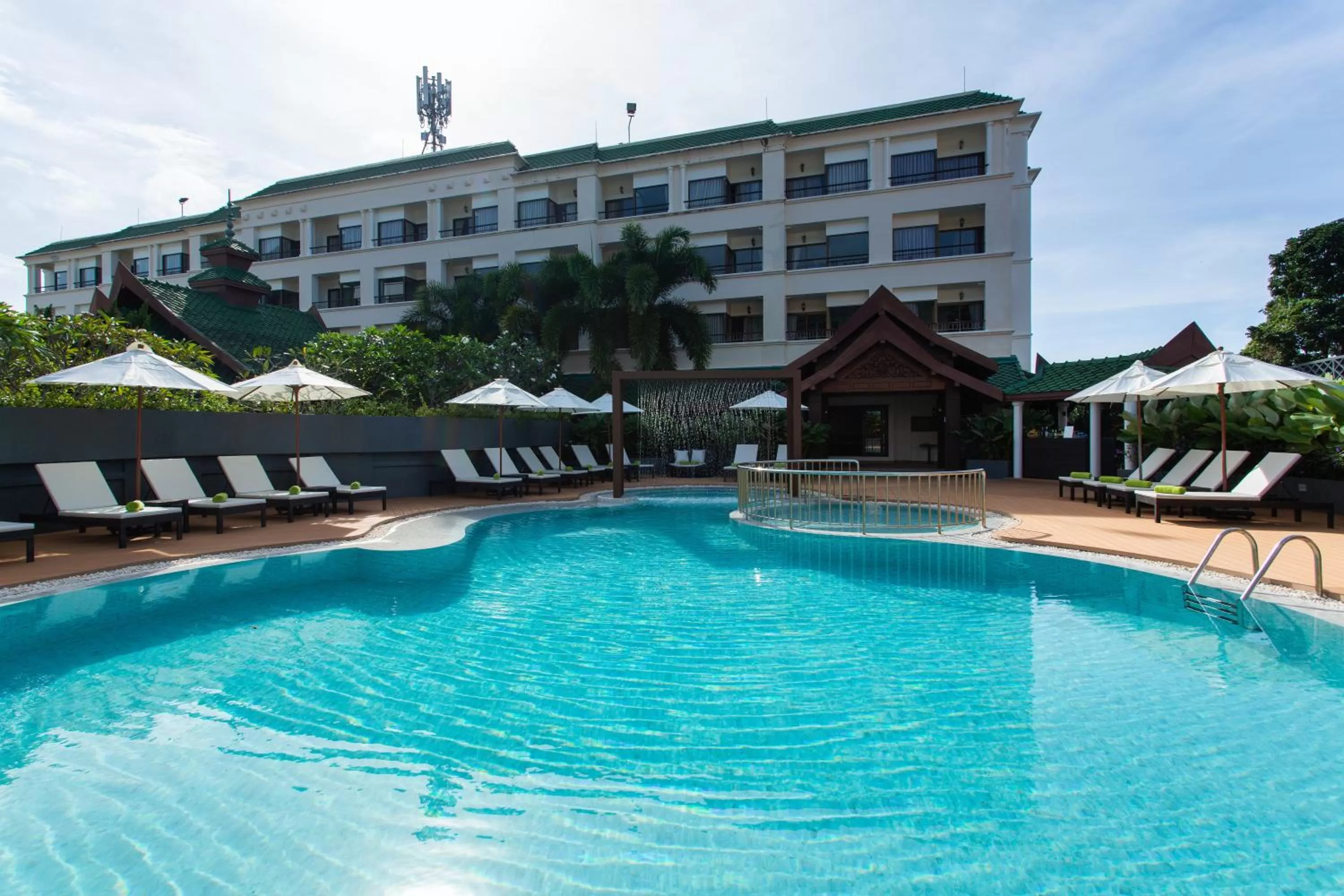 Swimming pool in Krabi Heritage Hotel