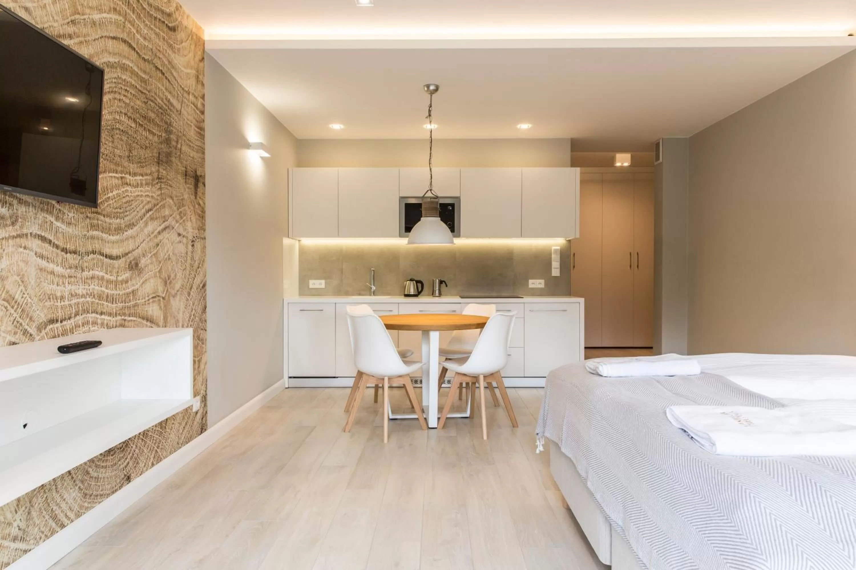 Dining area, Bed in Royal Hill Residence