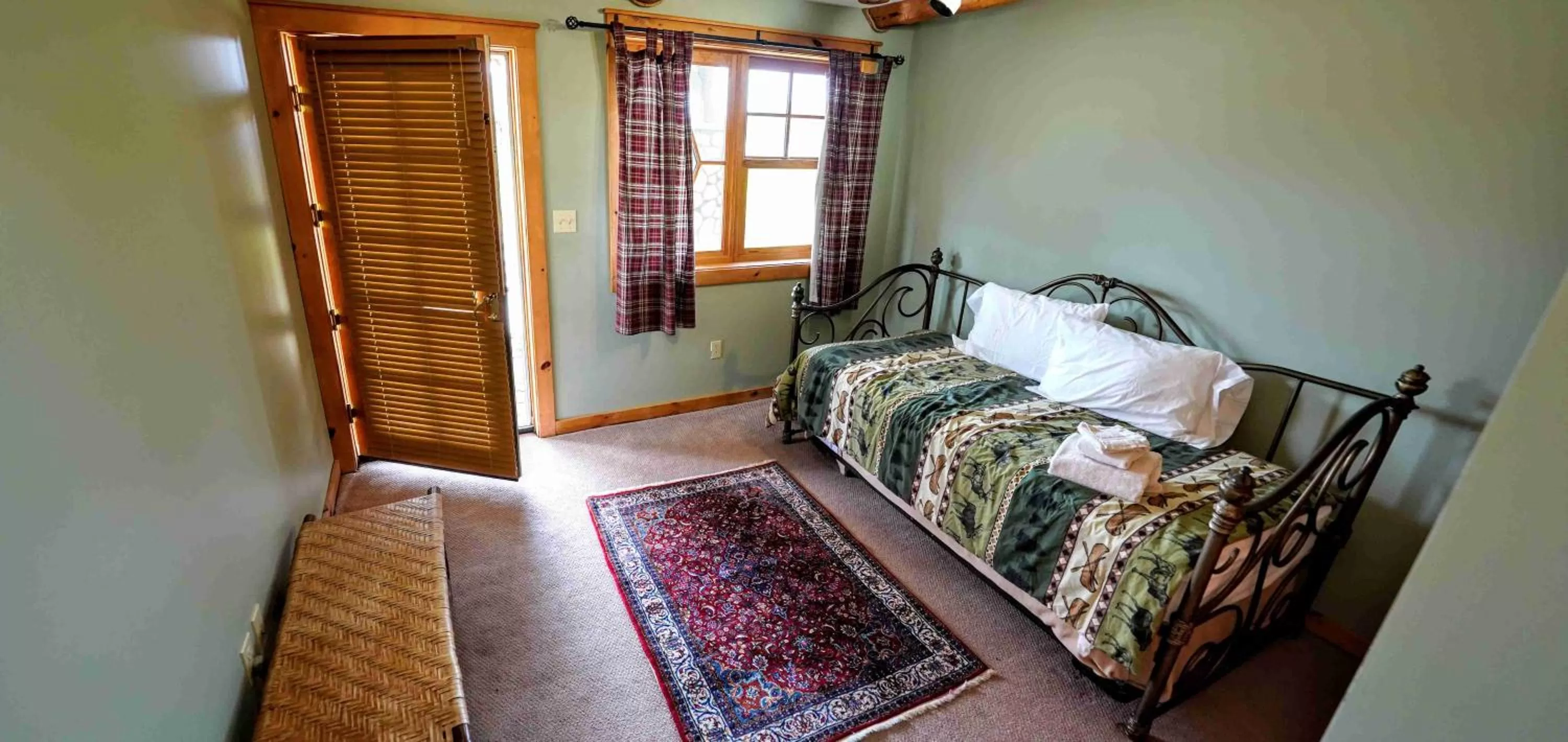 Bed in Ampersand Bay Resort