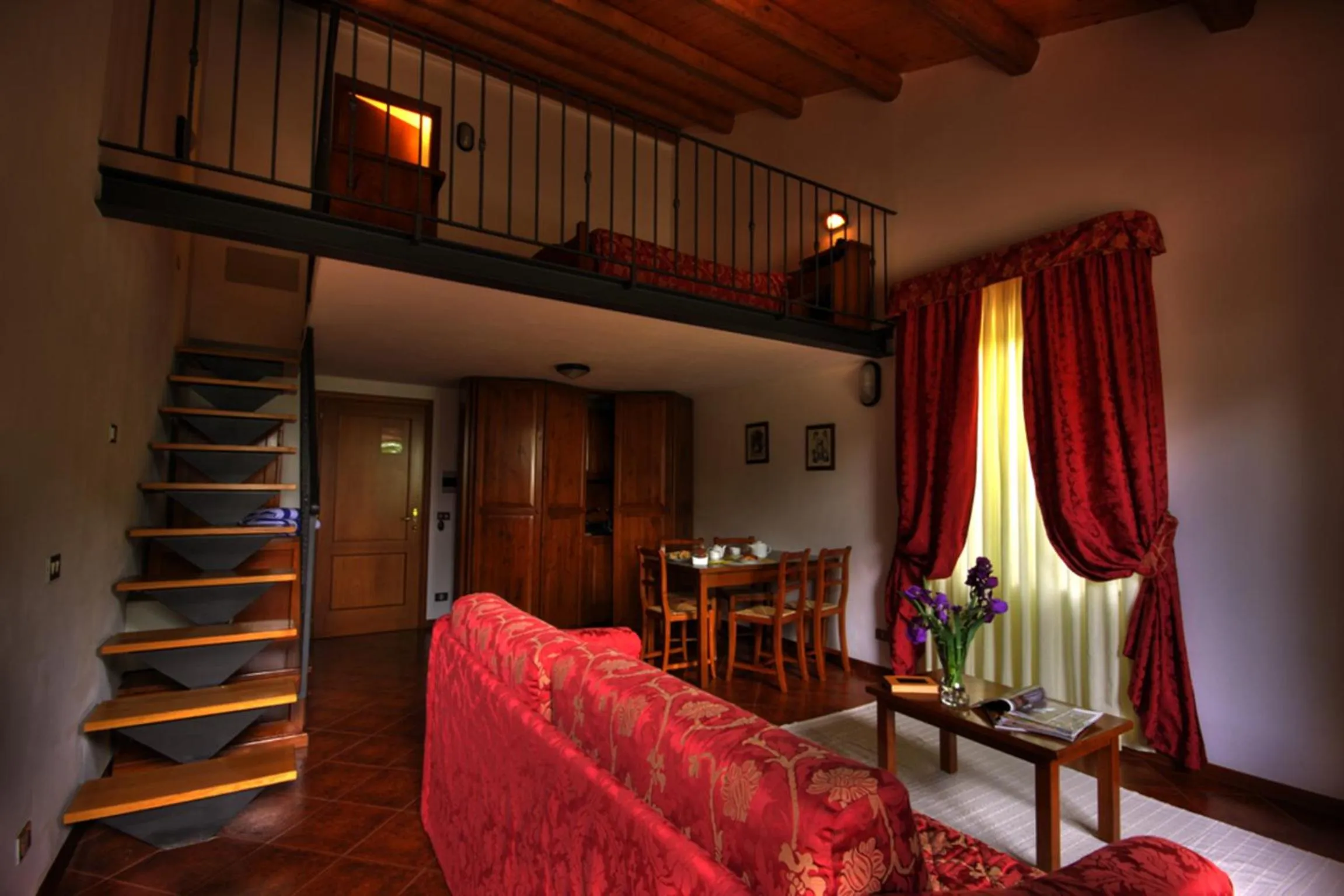Junior Suite with Spa Access Light - Split Level in Casanova - Wellness Center La Grotta Etrusca