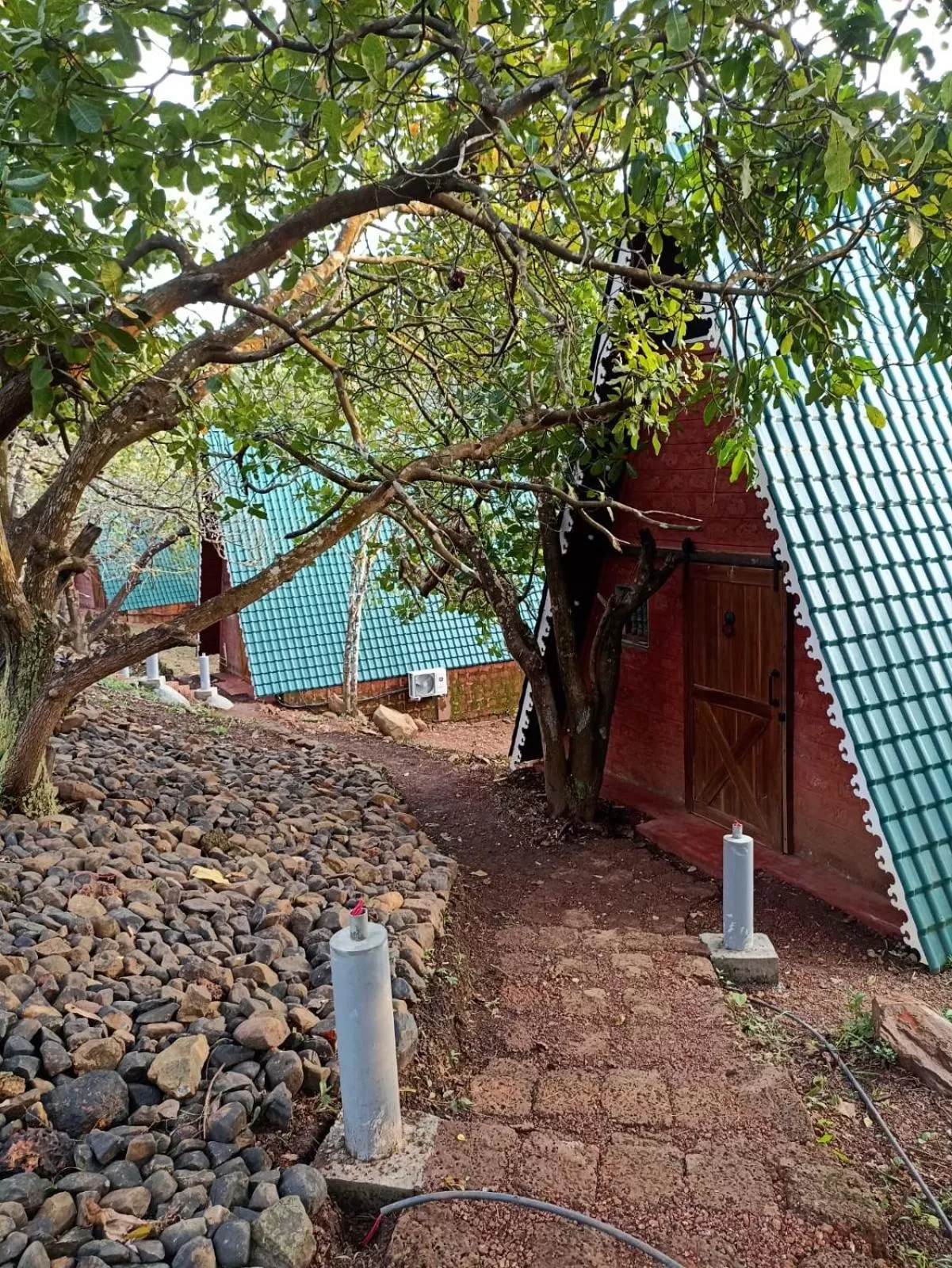 Property building in Porsu