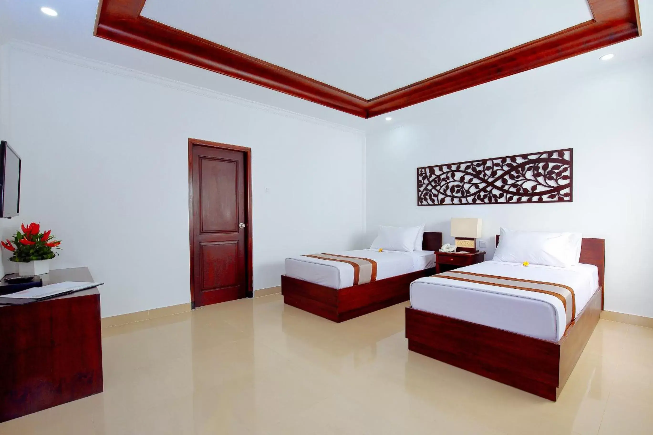 Deluxe Double or Twin Room in Dewi Sri Hotel Deluxe Double or Twin Room in Dewi Sri Hotel