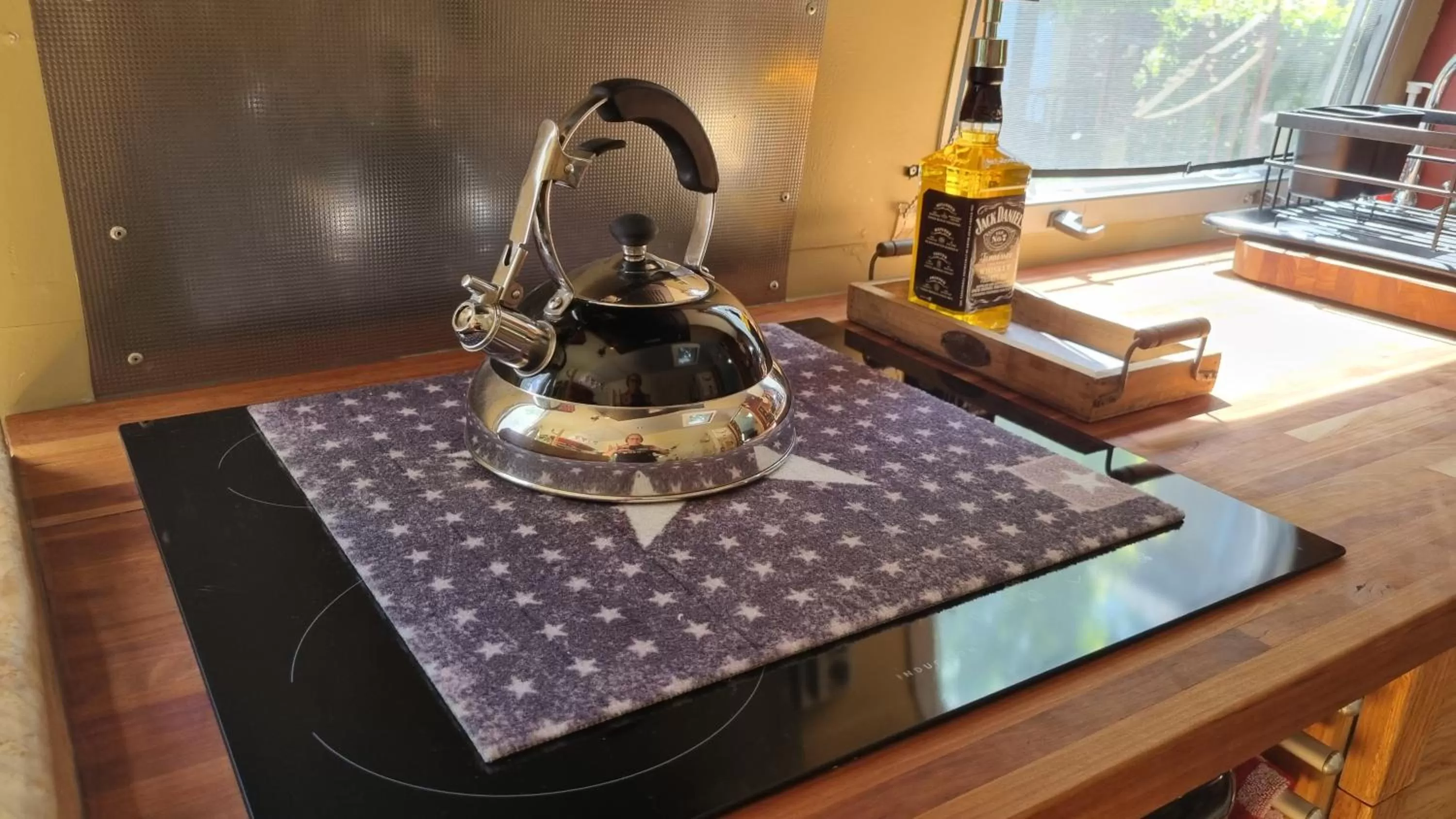 kitchen, Kitchen/Kitchenette in AirstreamNB