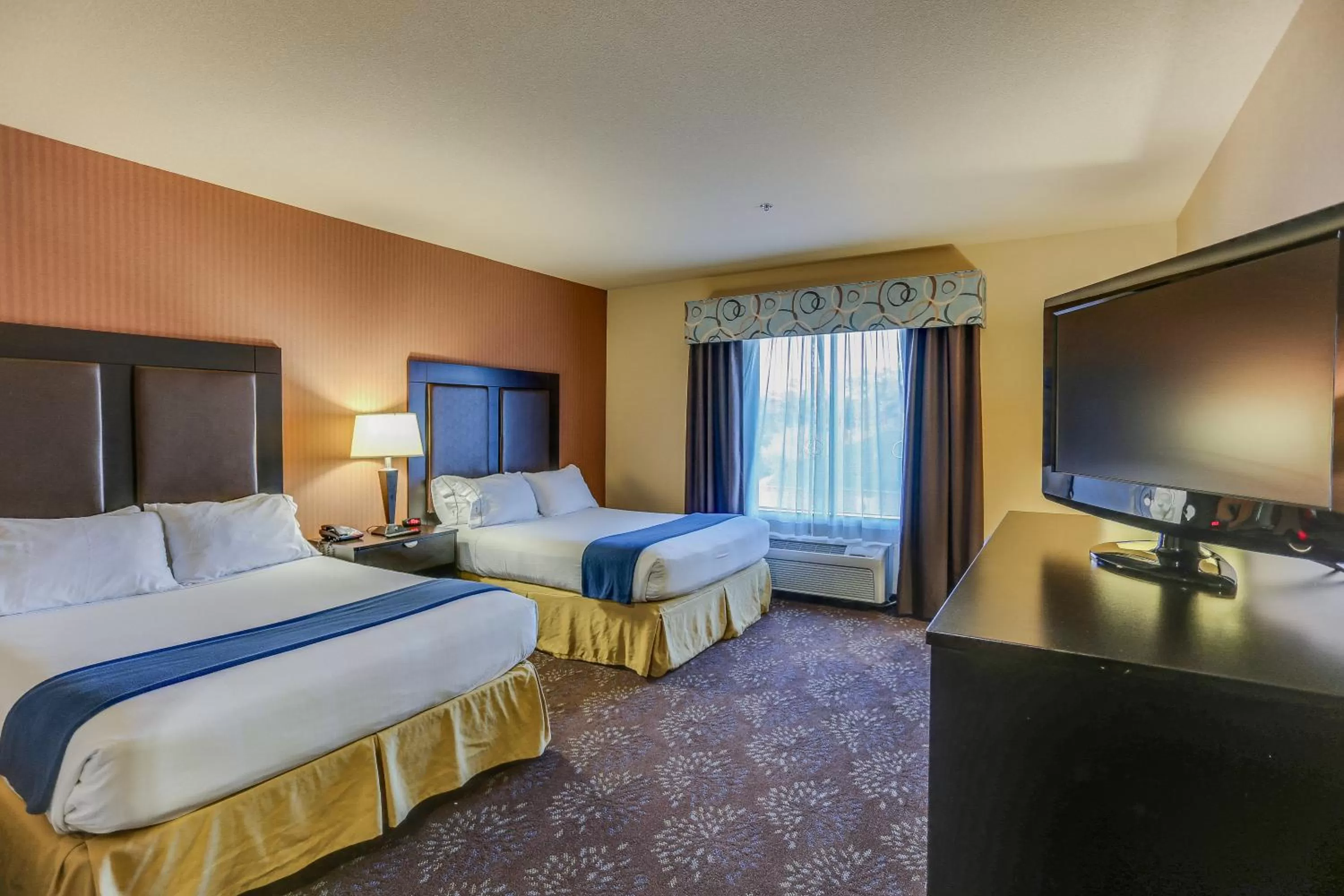 Holiday Inn Express Hotel & Suites Huntsville by IHG