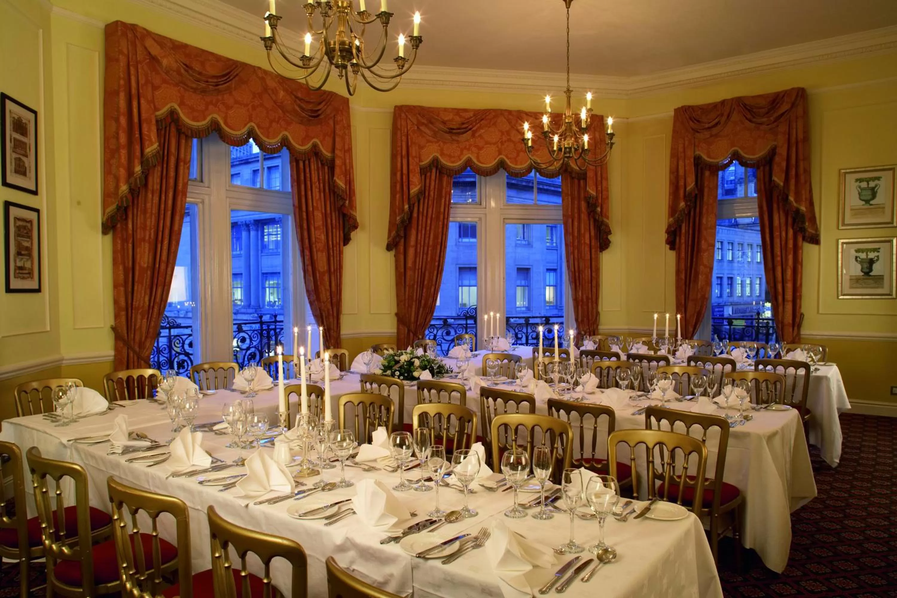 Restaurant/places to eat in The Midland Hotel