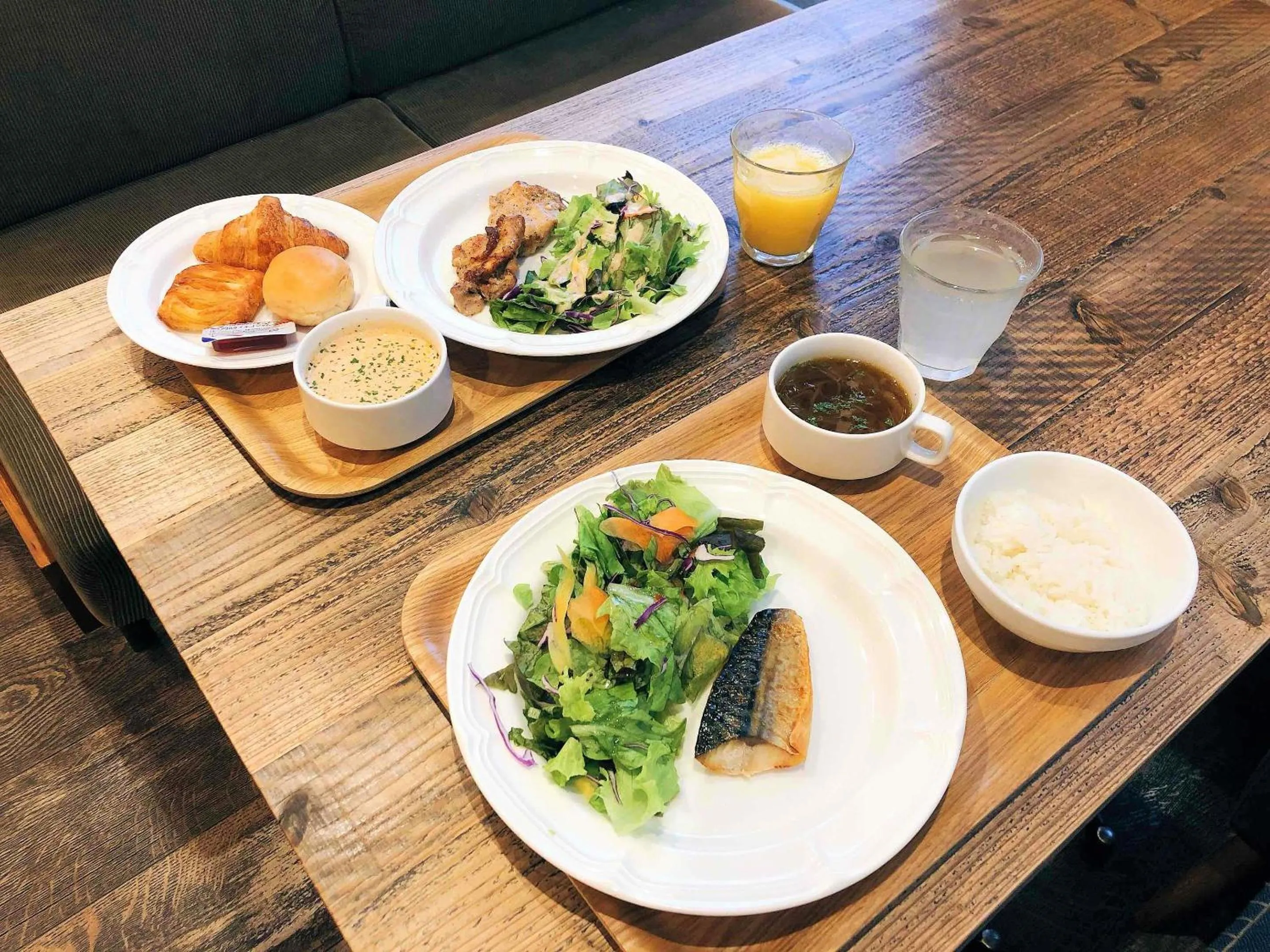 Breakfast in Center Hotel Narita2 R51