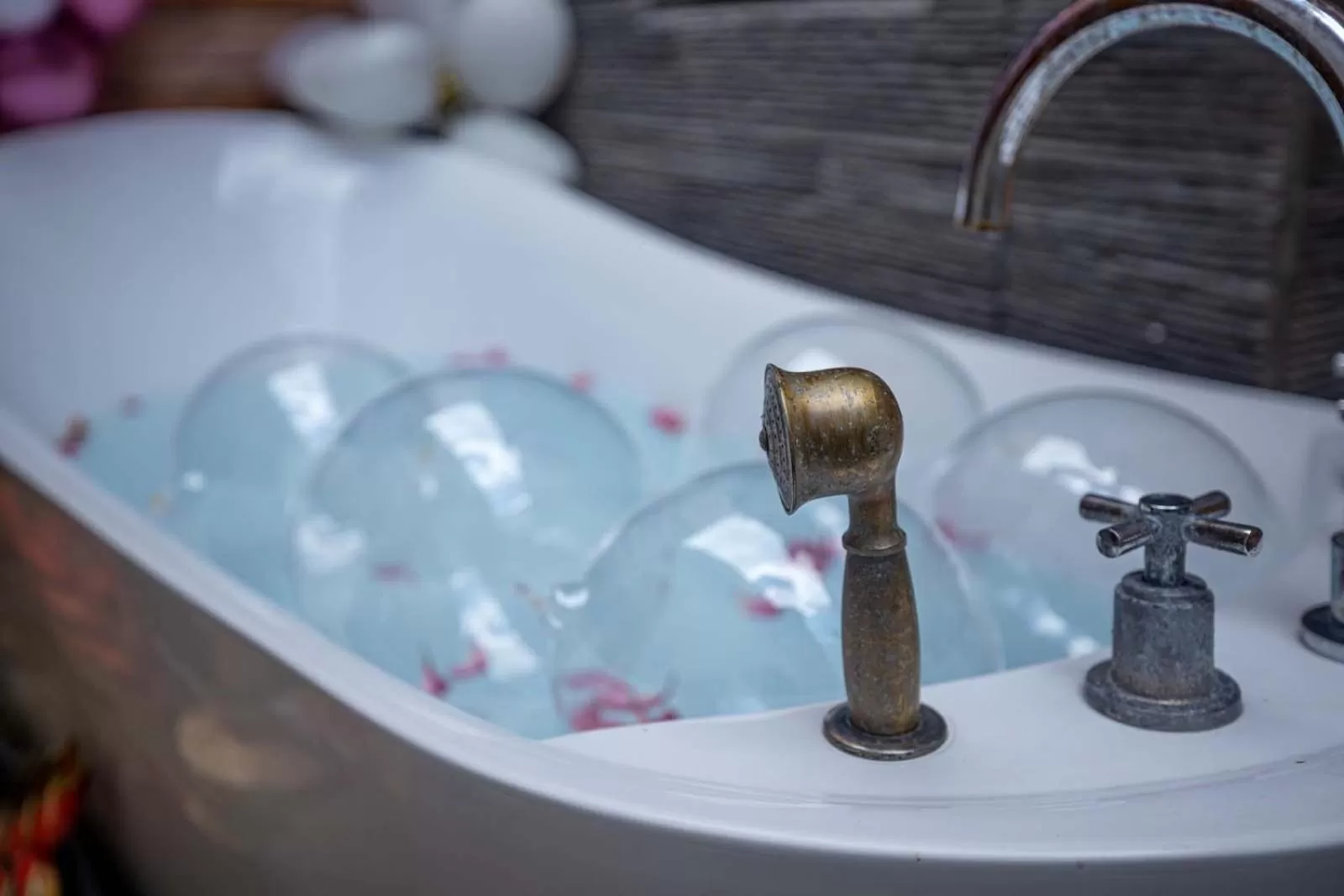 Bath in Amphitrite Resort