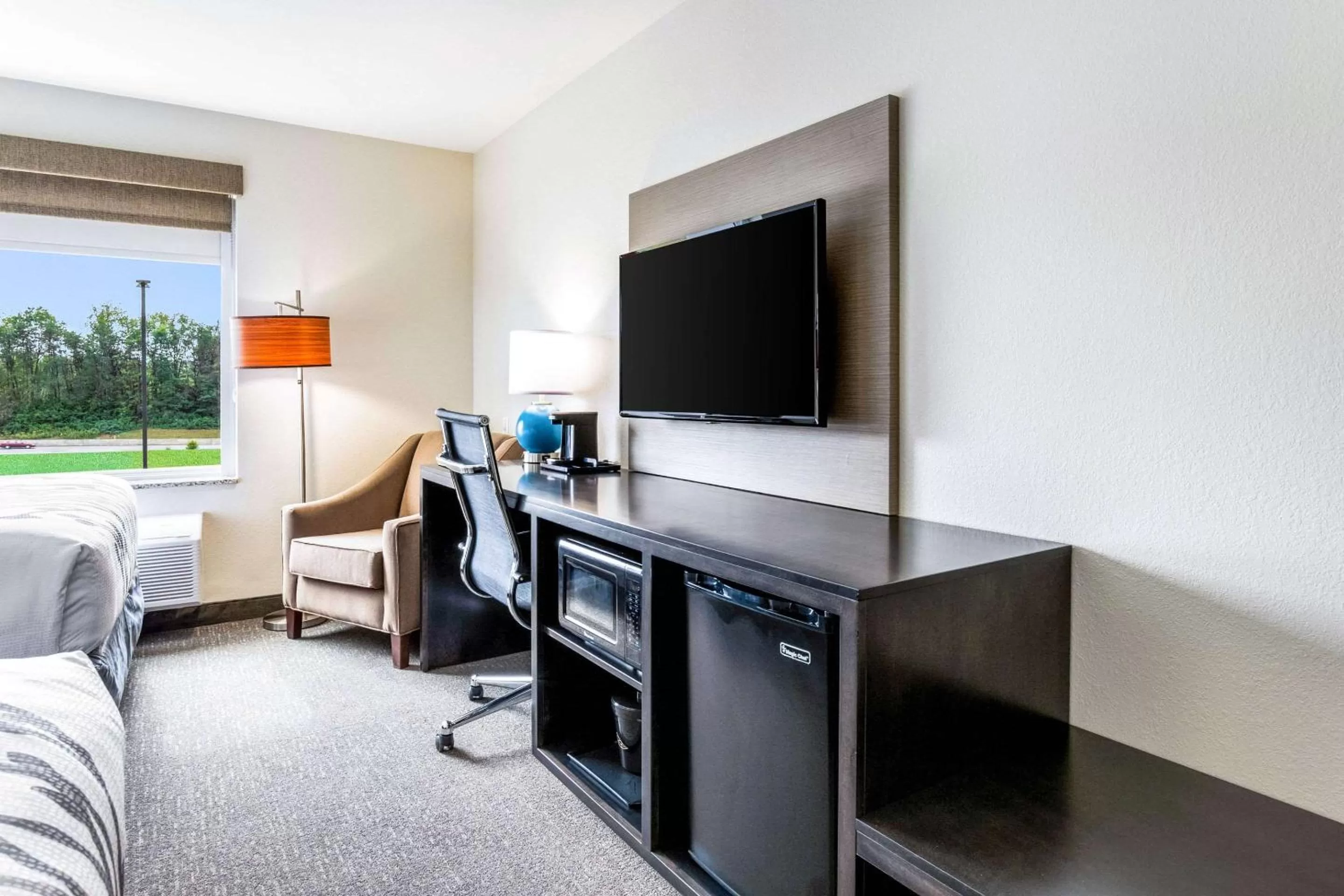 Bedroom in Sleep Inn Winfield - Teays Valley