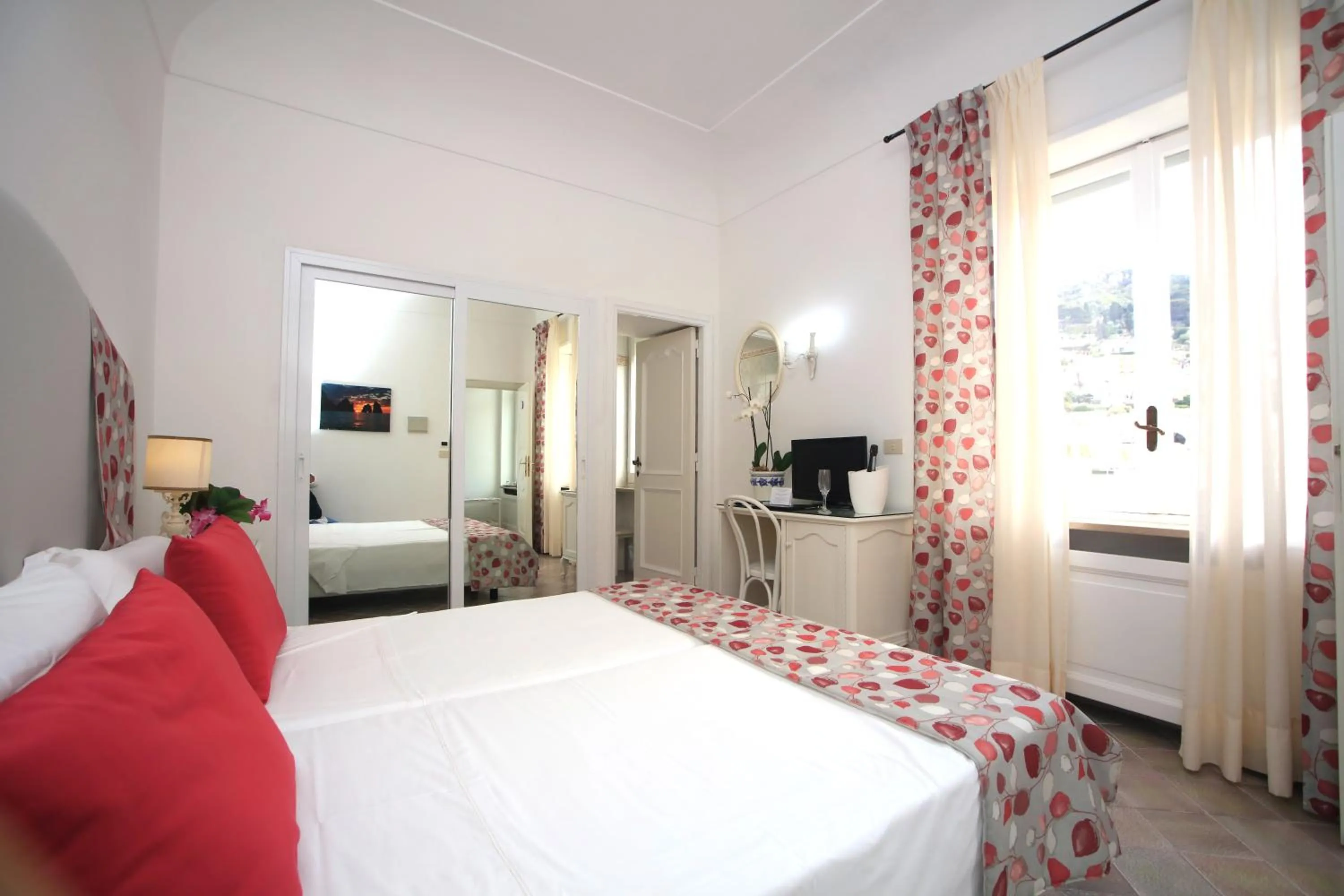 Classic Double or Twin Room in Hotel San Felice